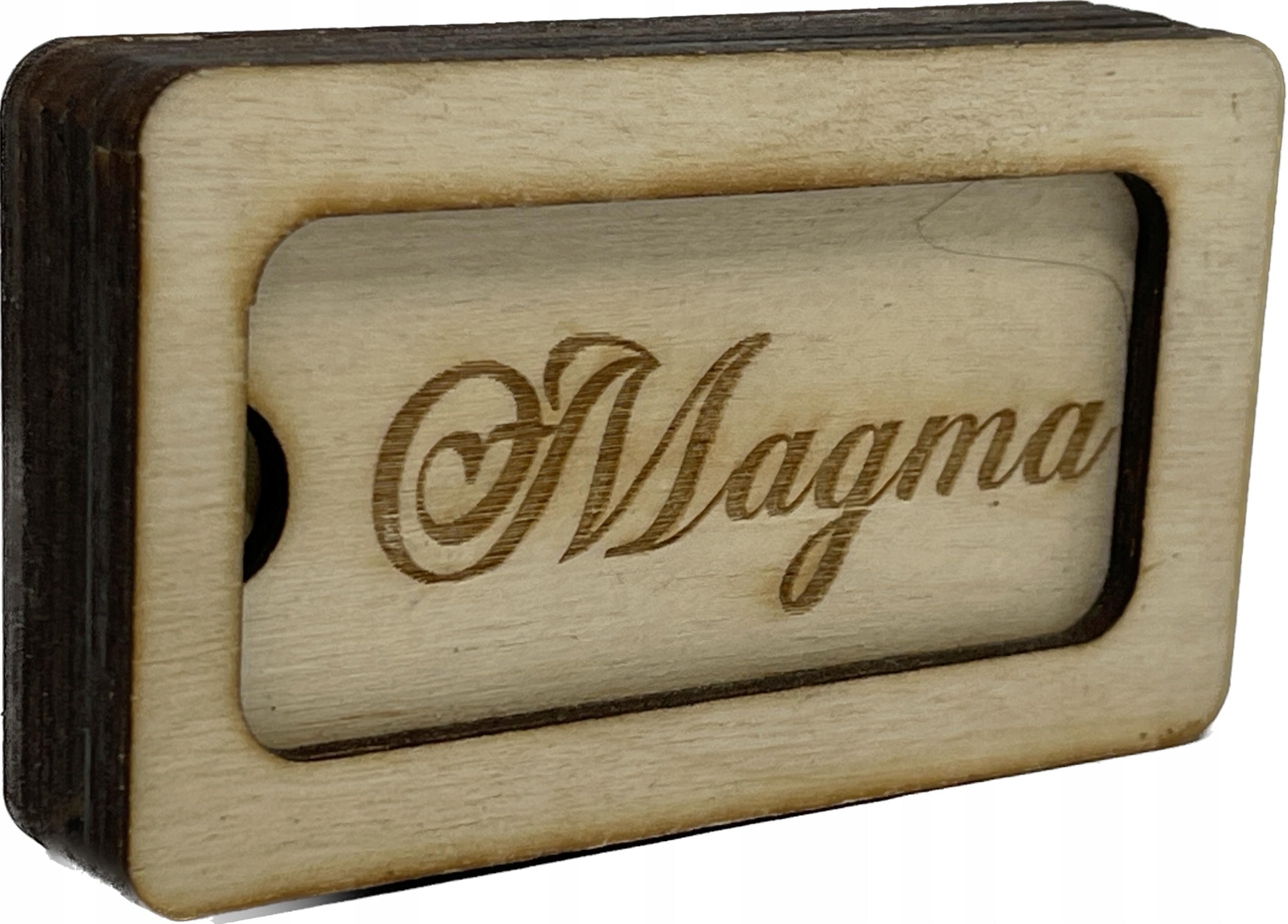 

drewniane pudełko na pendrive z grawerem