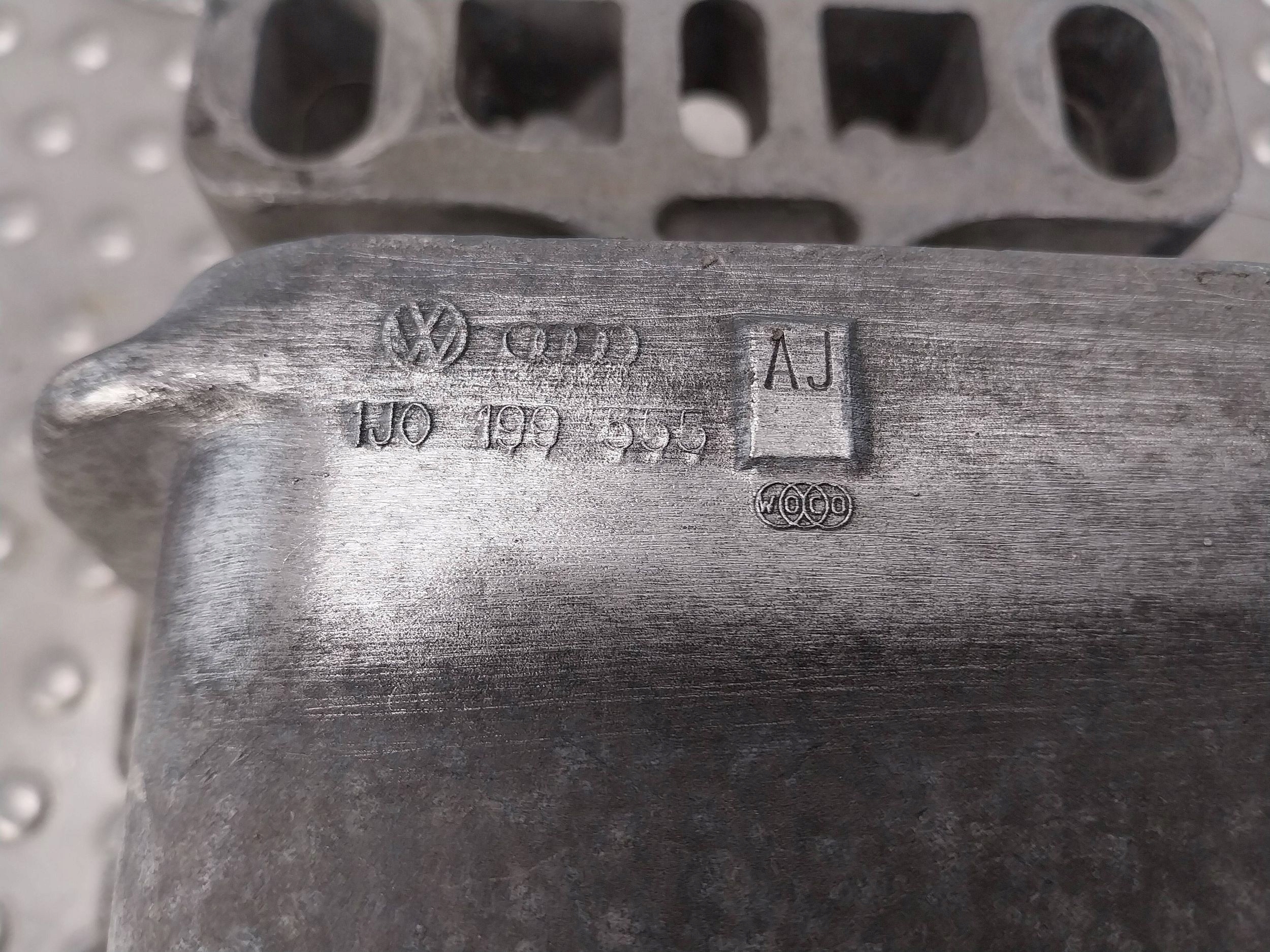 holder engine mount 1J0199555AJ A3 8L GOLF IV LEON and OCTAVIA and 1.6 8V