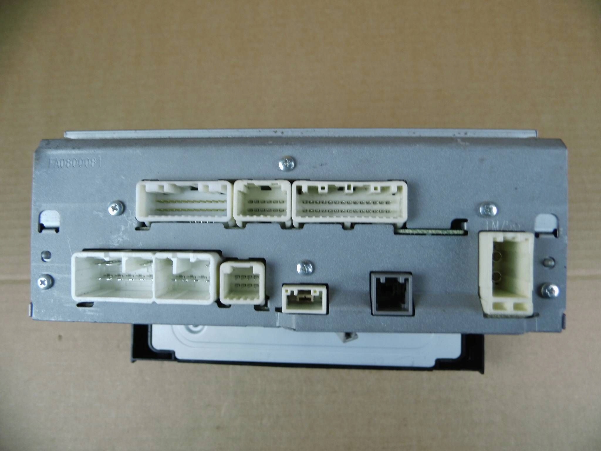 Toyota Corolla E16 ekran radio display navigation devices 86140-02480 8614002480