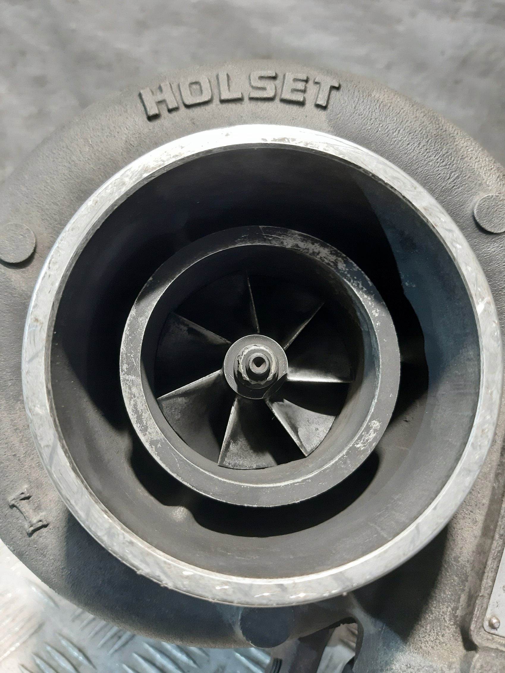 TURBINA turbo DAF HOLSET HX40 4042160