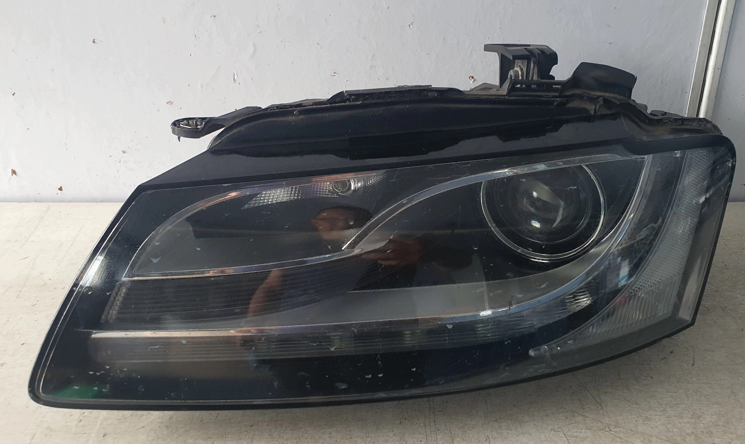 AUDI A5 8T REFLEKTOR left XENON positioning original 8T0941003AN