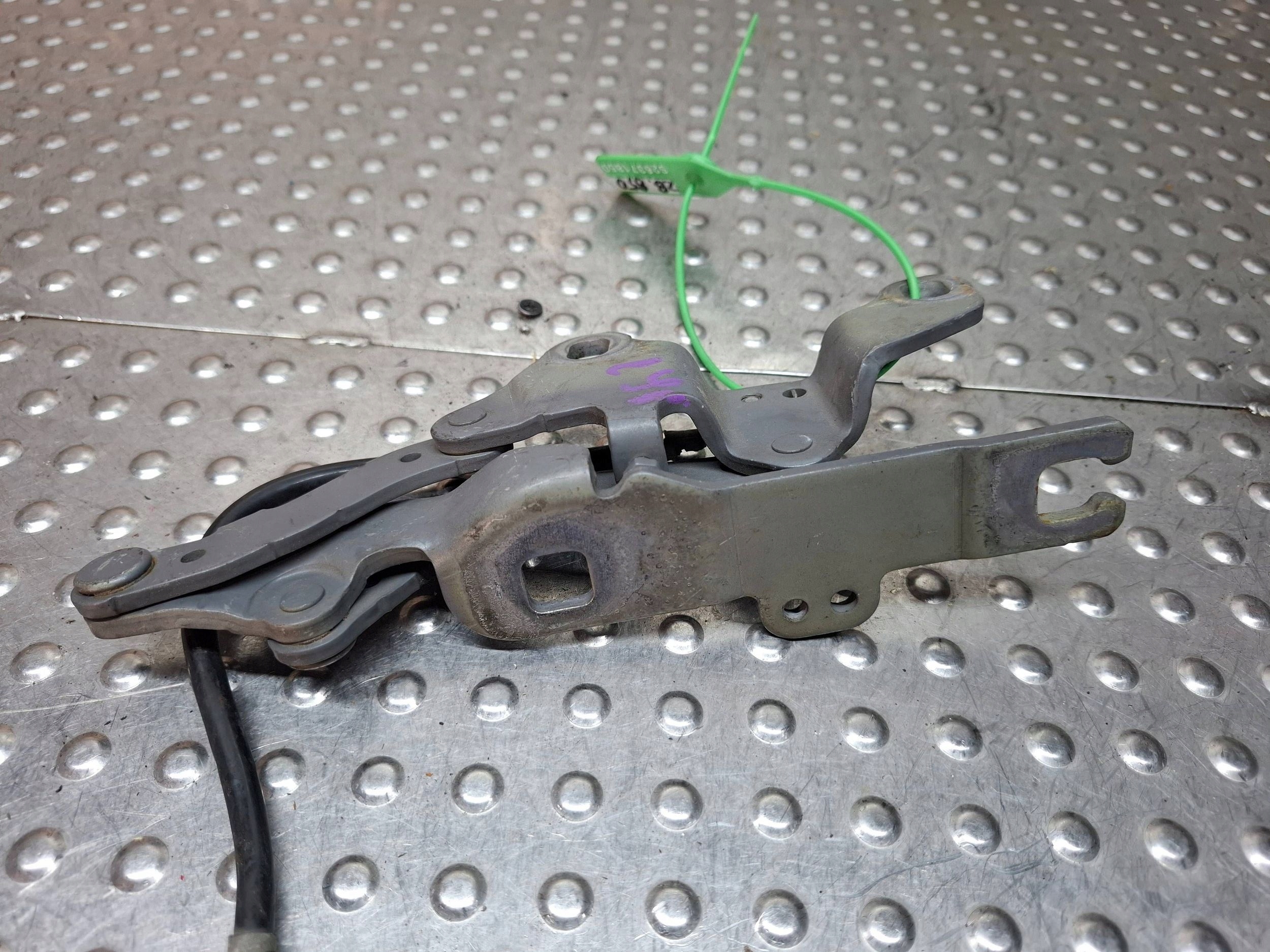 Charnière du capot Gauche Avant 7115263 BMW E90 E91 E92 E93