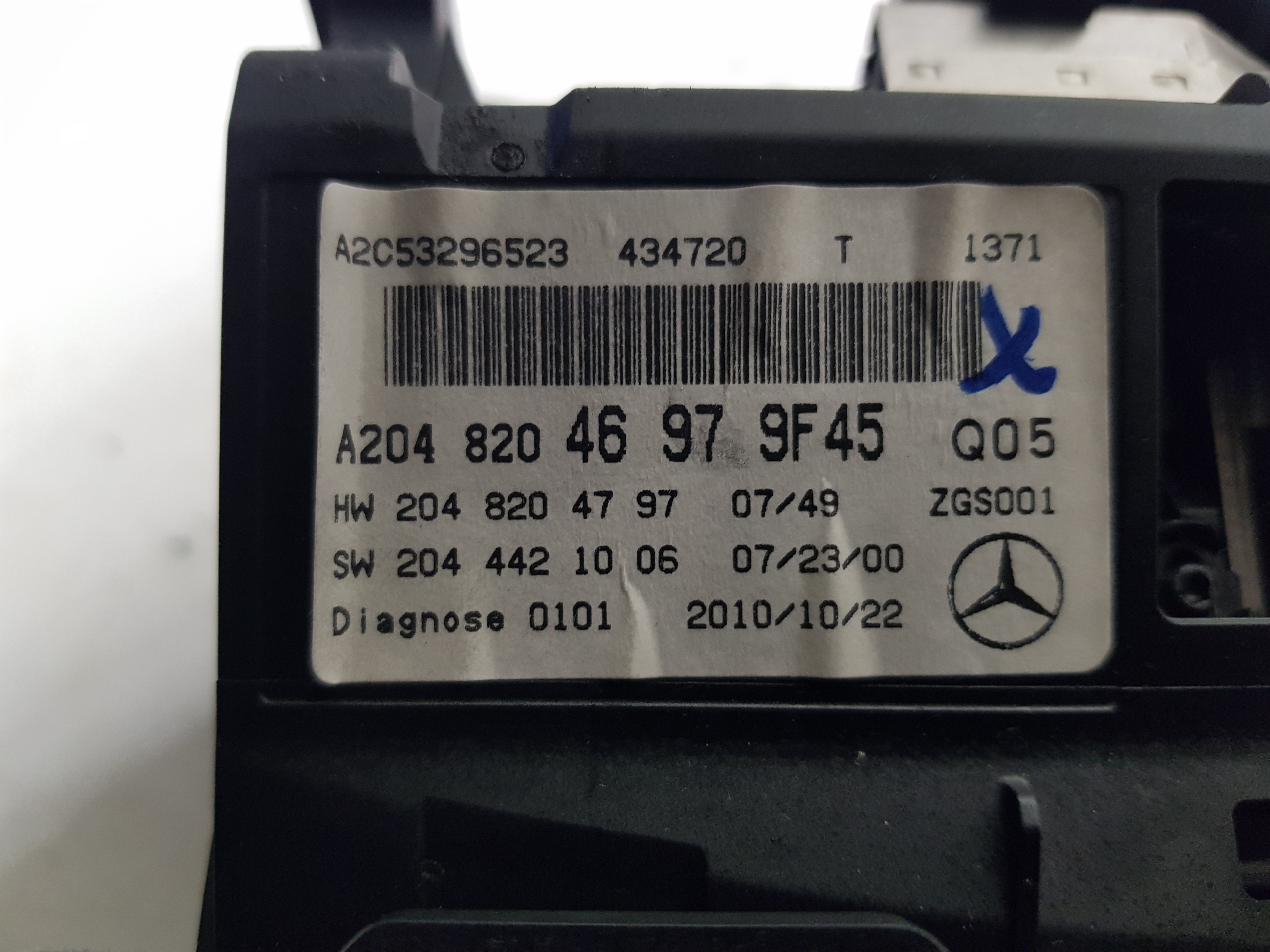 EKRAN display navigation devices MERCEDES W204 A2C53282736 A2048204697