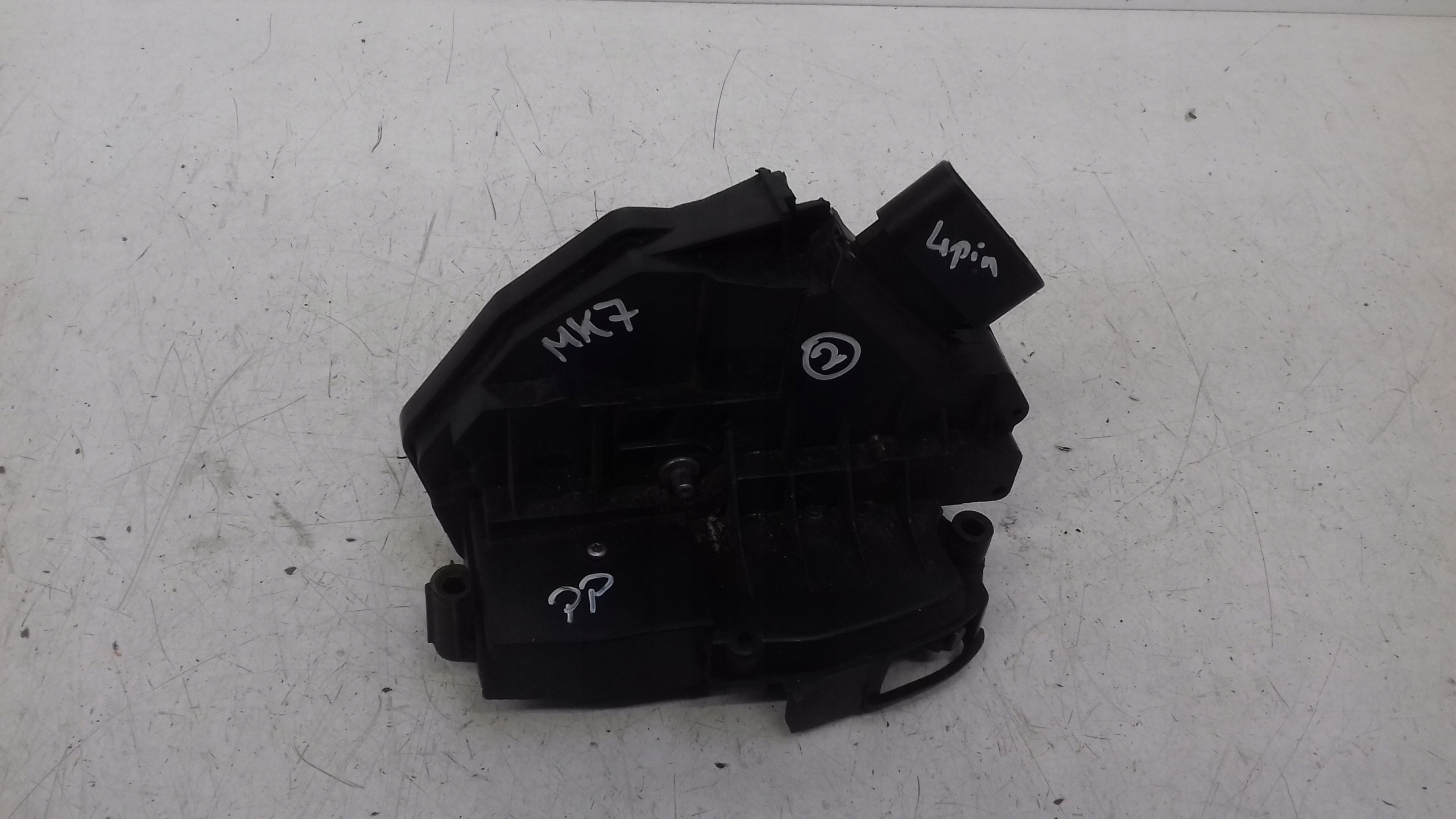 lock right front 8A6AA21812BF Ford Fiesta MK7
