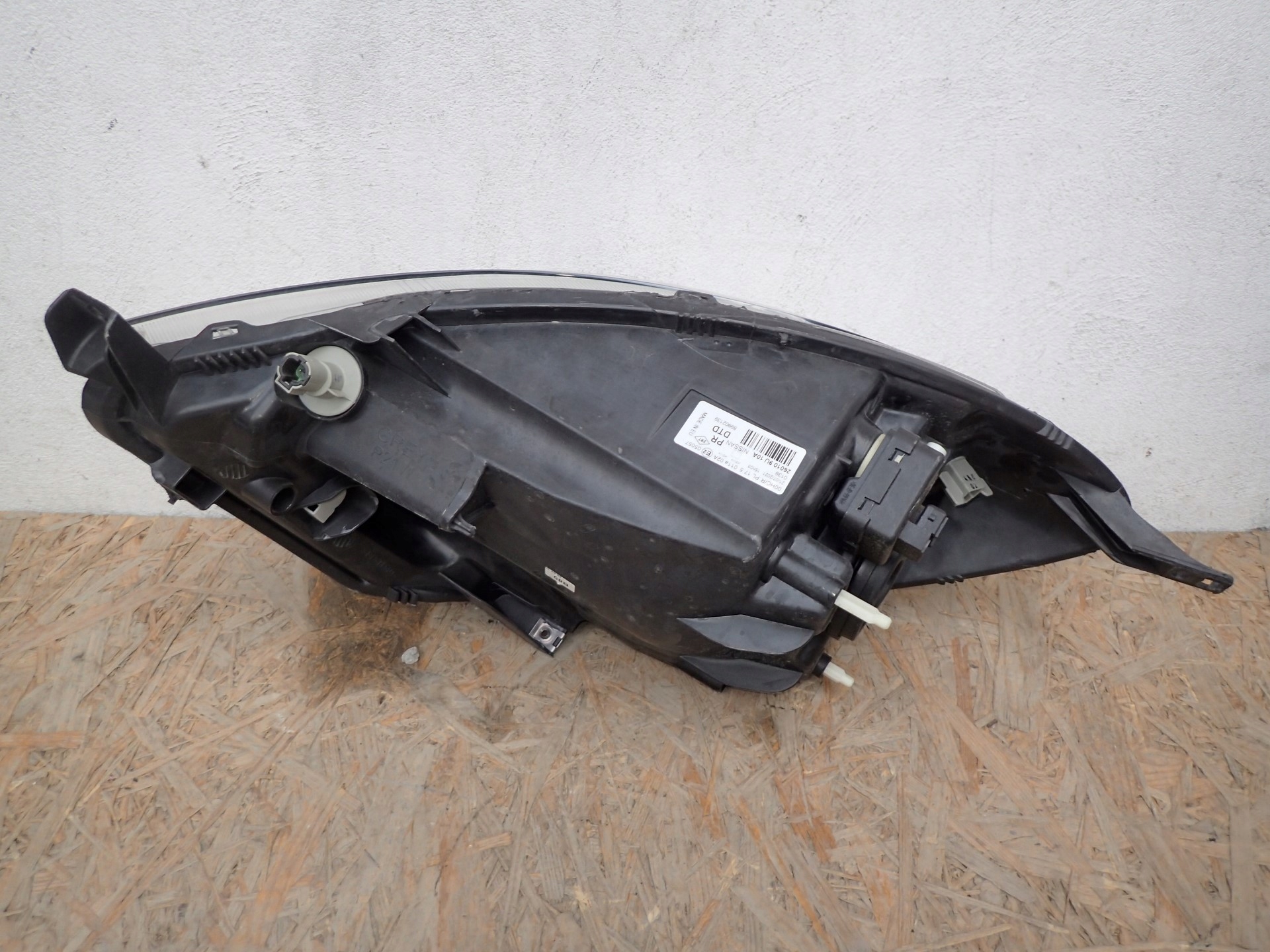 light right REFLEKTOR right NISSAN NOTE E11