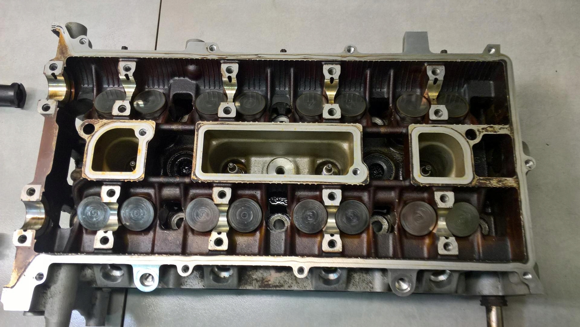 fej WALKI fedél MONDEO MK3 1.8 1S7G6090BU