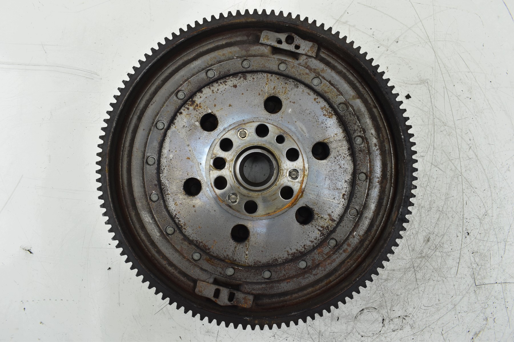 dual mass flywheel clutch BMW e81 e87 e88 e60 e90 e91 e92 e93 2.0i N43B20A