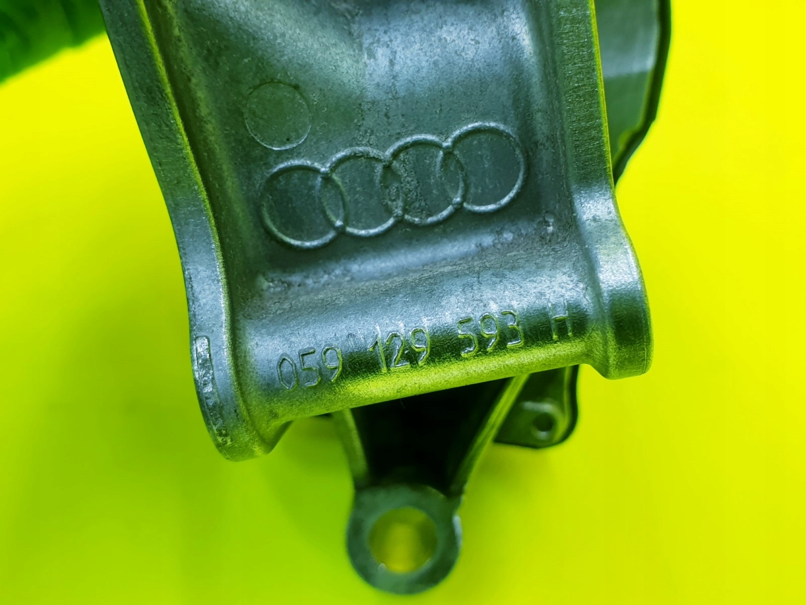 ДРОССЕЛЬНАЯ ЗАСЛОНКА Воздух A6 C7 A7 Q7 A8 D4 Q5 3.0 tdi 059129593H