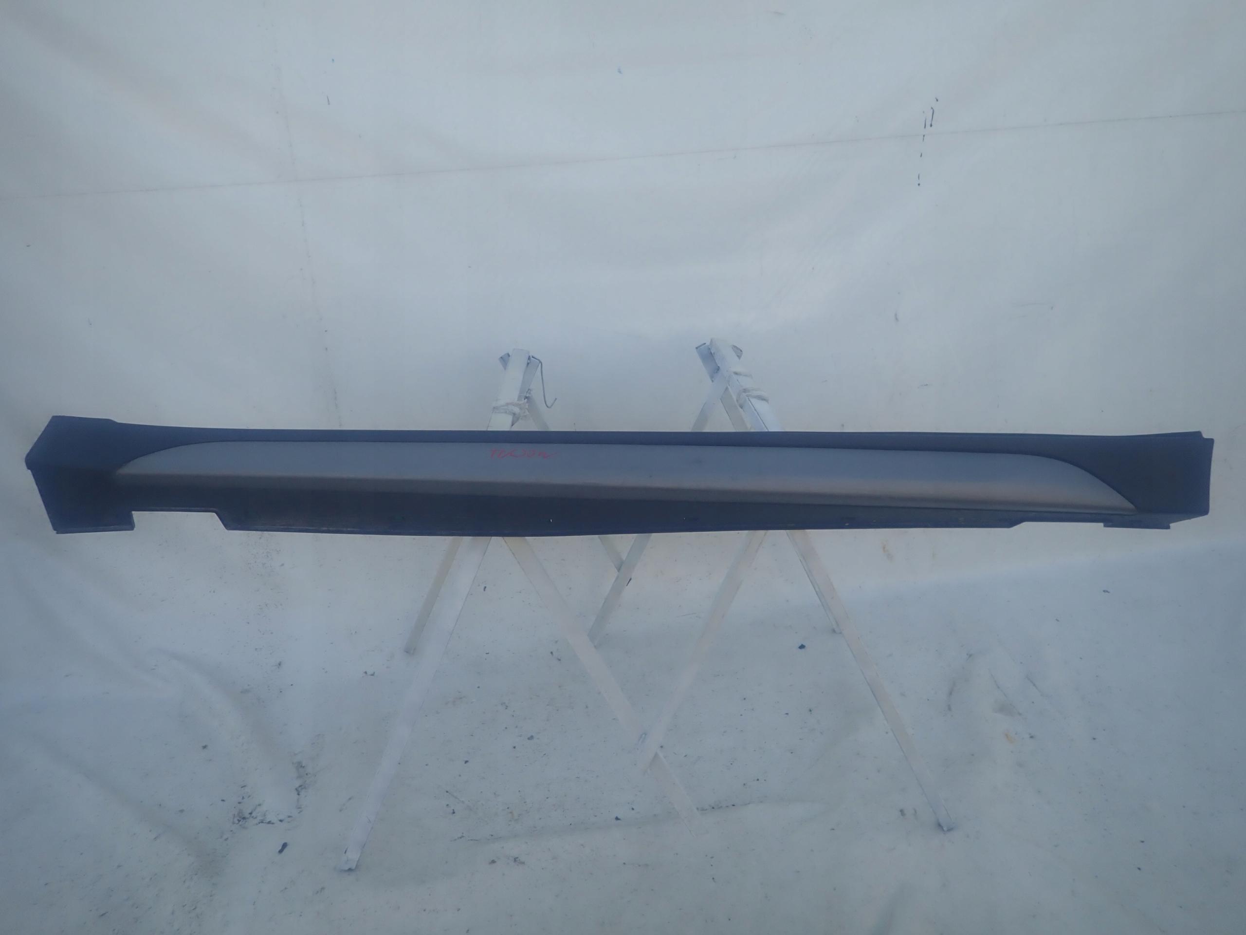 HYUNDAI TUCSON III 15- threshold left moulding threshold