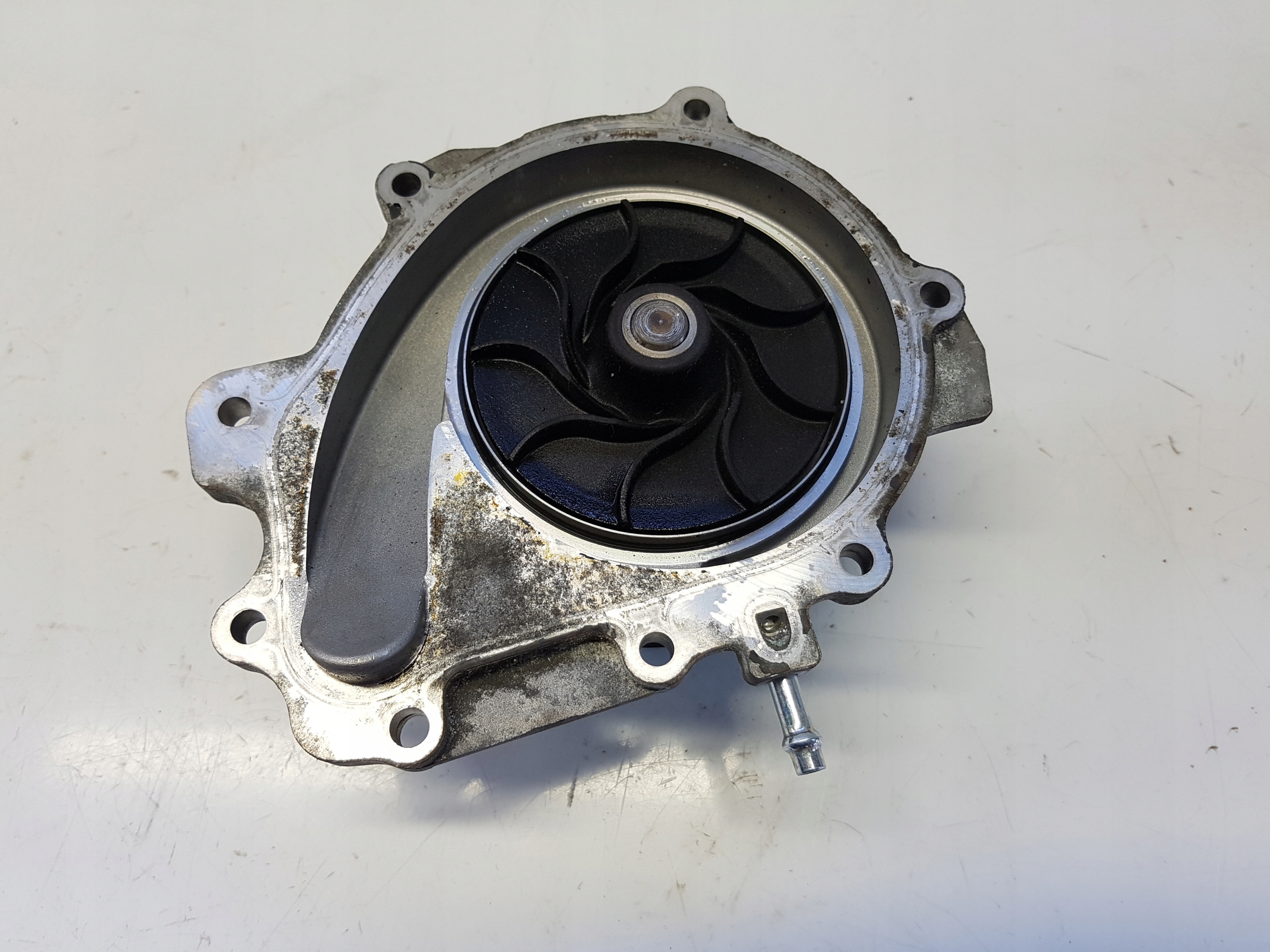 MERCEDES W205 CDI water pump A6512006001