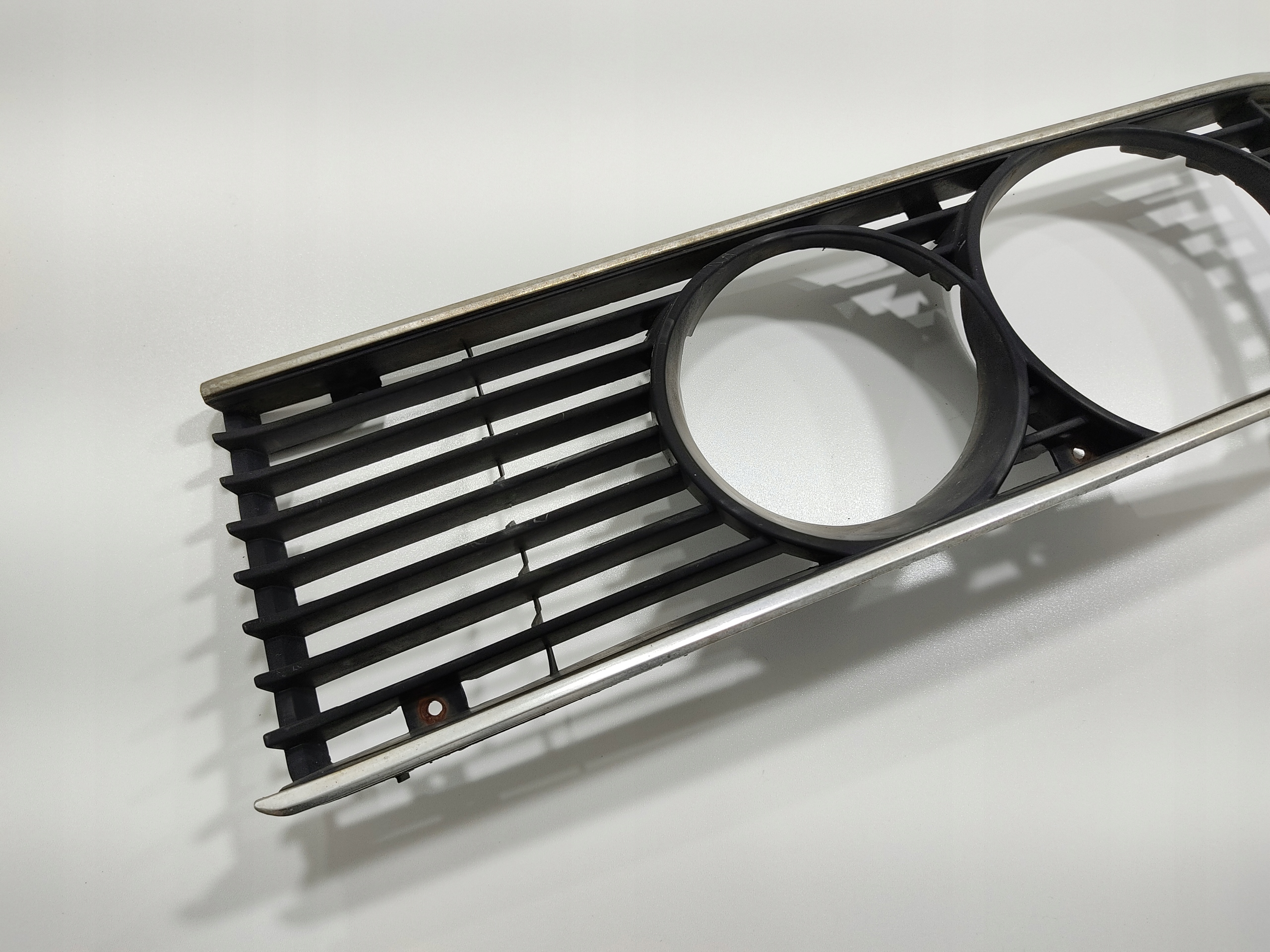 grill grille cover lights right front front BMW 7 E23 1977-1986