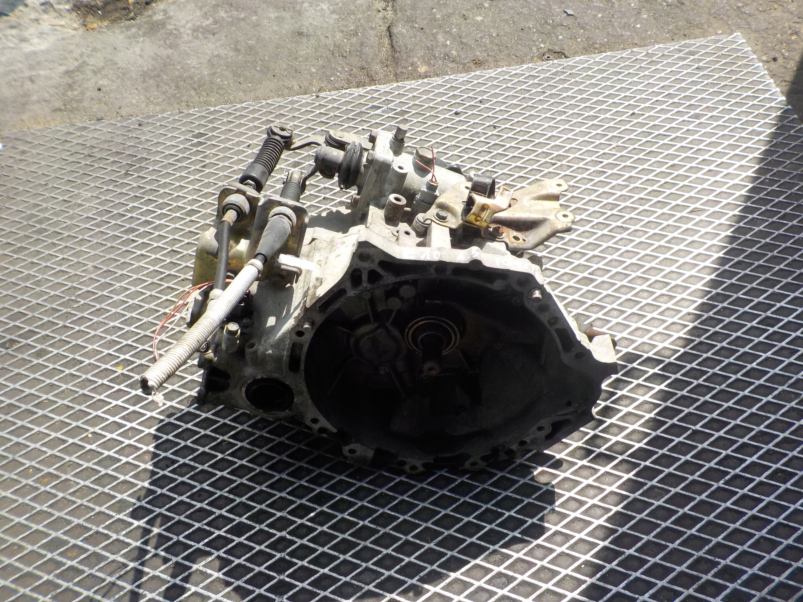TOYOTA COROLLA E10 E11 CARINA E AVENSIS T22 Getriebe 1.6 B 4A-FE