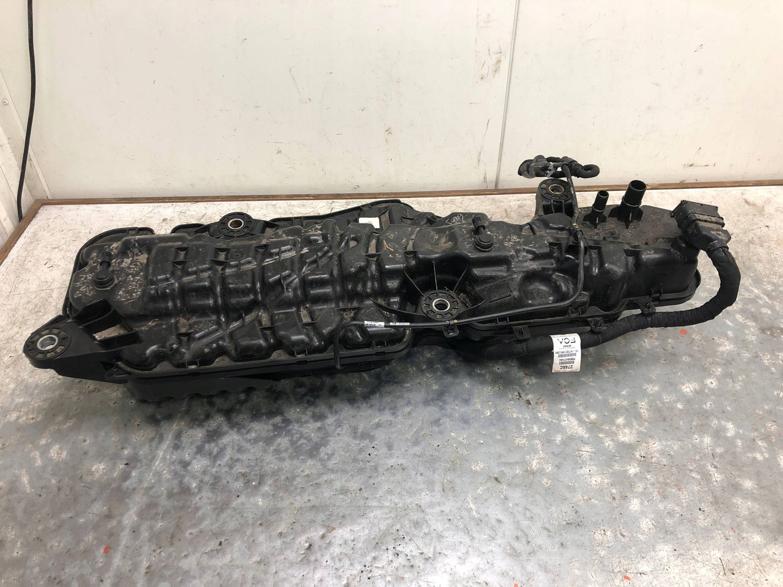 Behälter ADBLUE JEEP COMPASS II 68364584AA 52129430