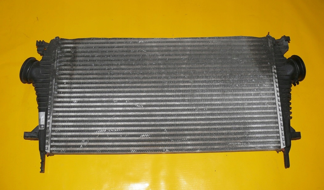 radiatore intercooler Radiatore / Raffreddatore radiatore intercooler OPEL INSIGNIA e A 2.0 CDTI 2008-2012