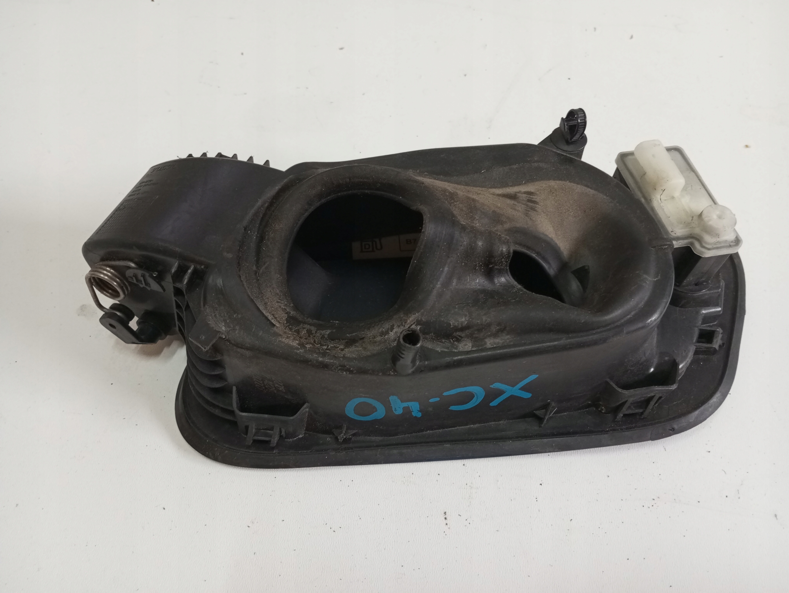 Tankklappe des Kraftstoffsbehälters VOLVO XC40 XC 40 31457777