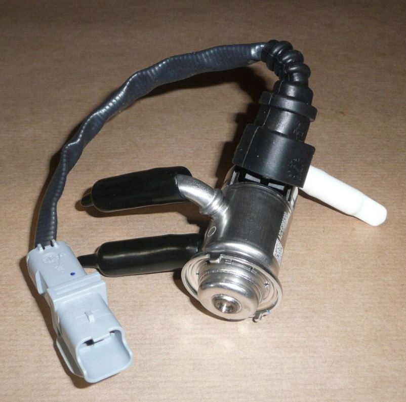 WTRYSKIWACZ ADBLUE R ESPACE 1 7 2 0DCI 208997976R Part manufacturer Renault original OE