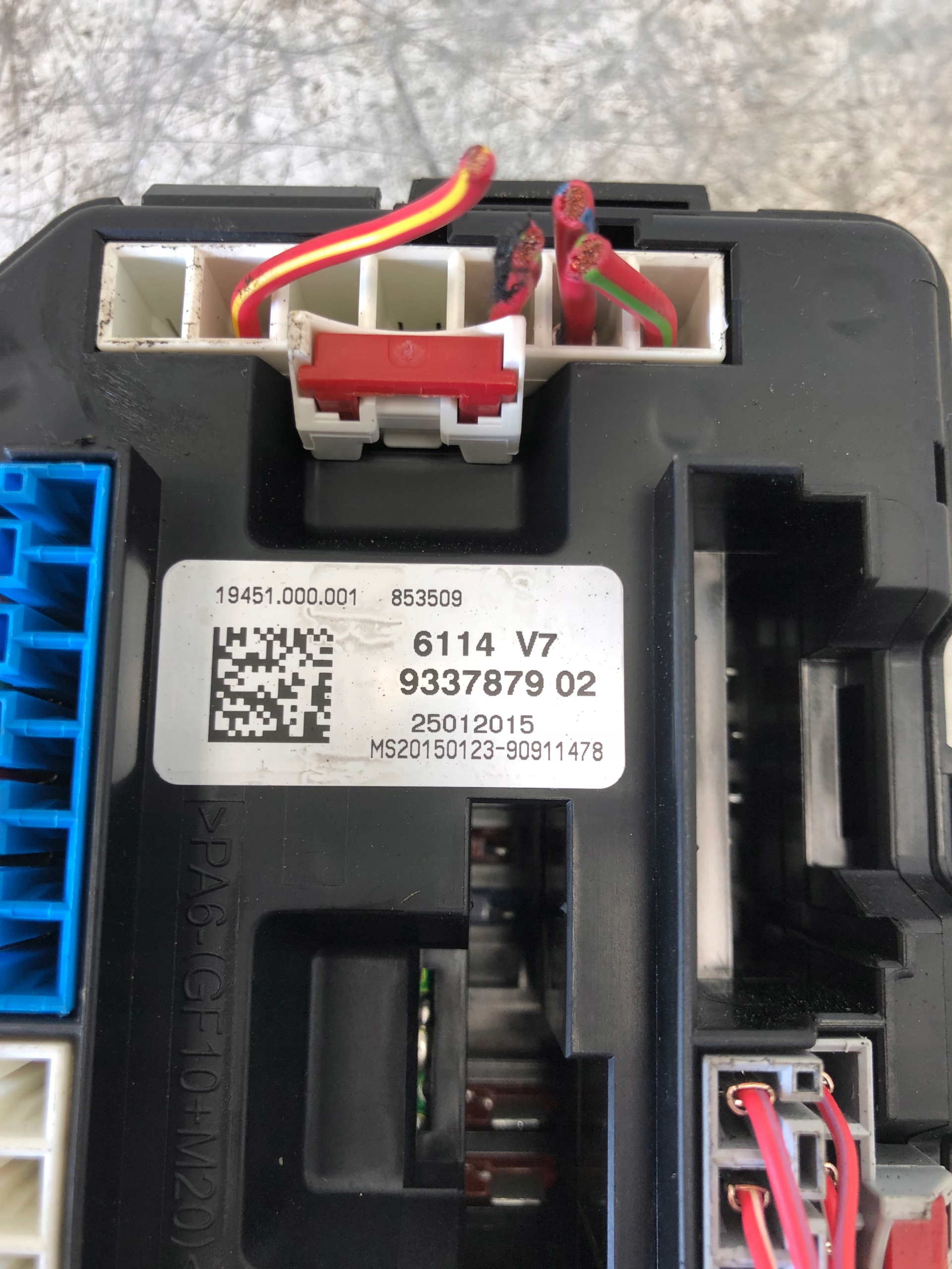 Module fusibles BMW F20 9337879