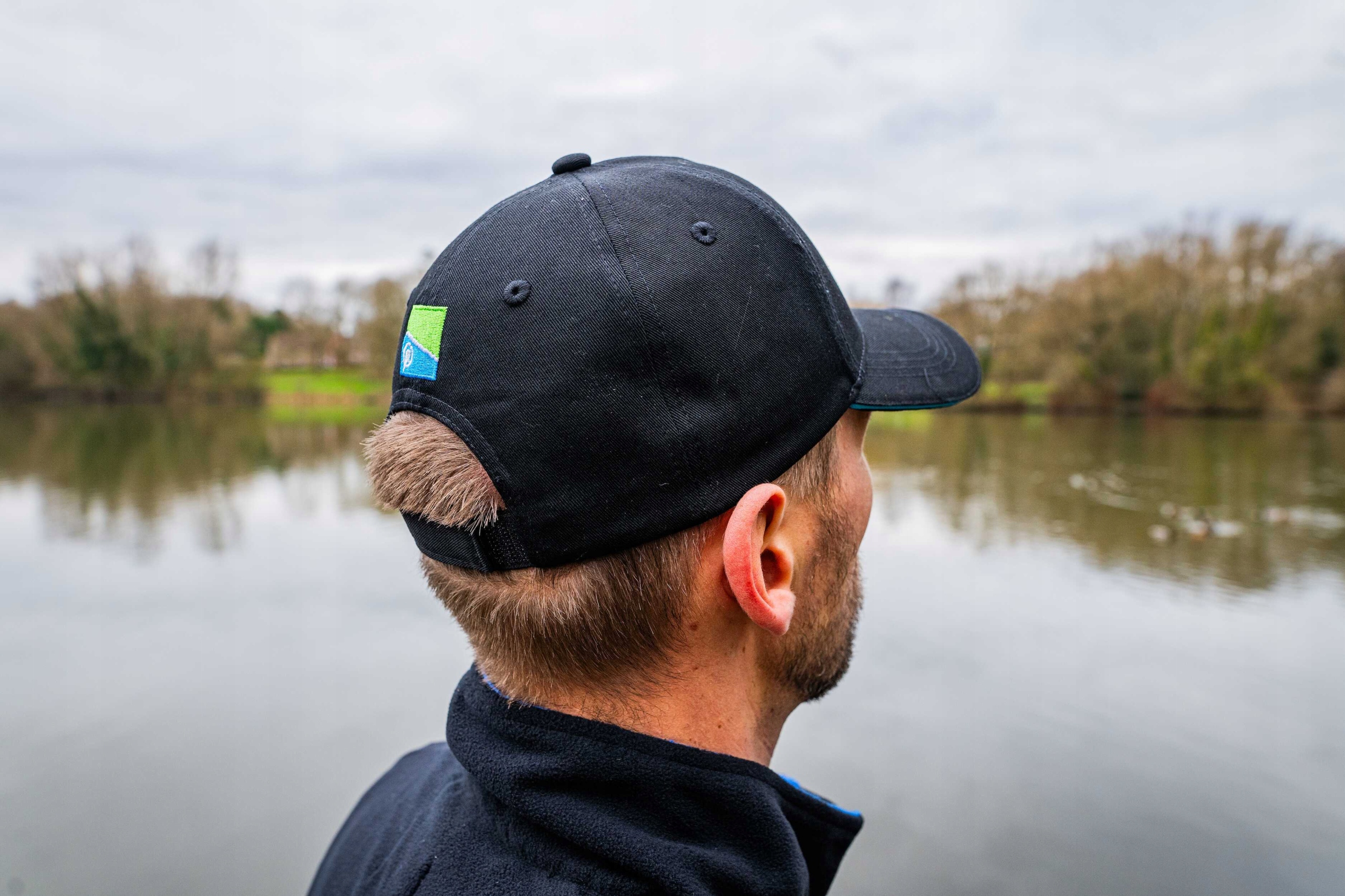 Czapka Preston Black HD Cap Materiał dominujący poliester