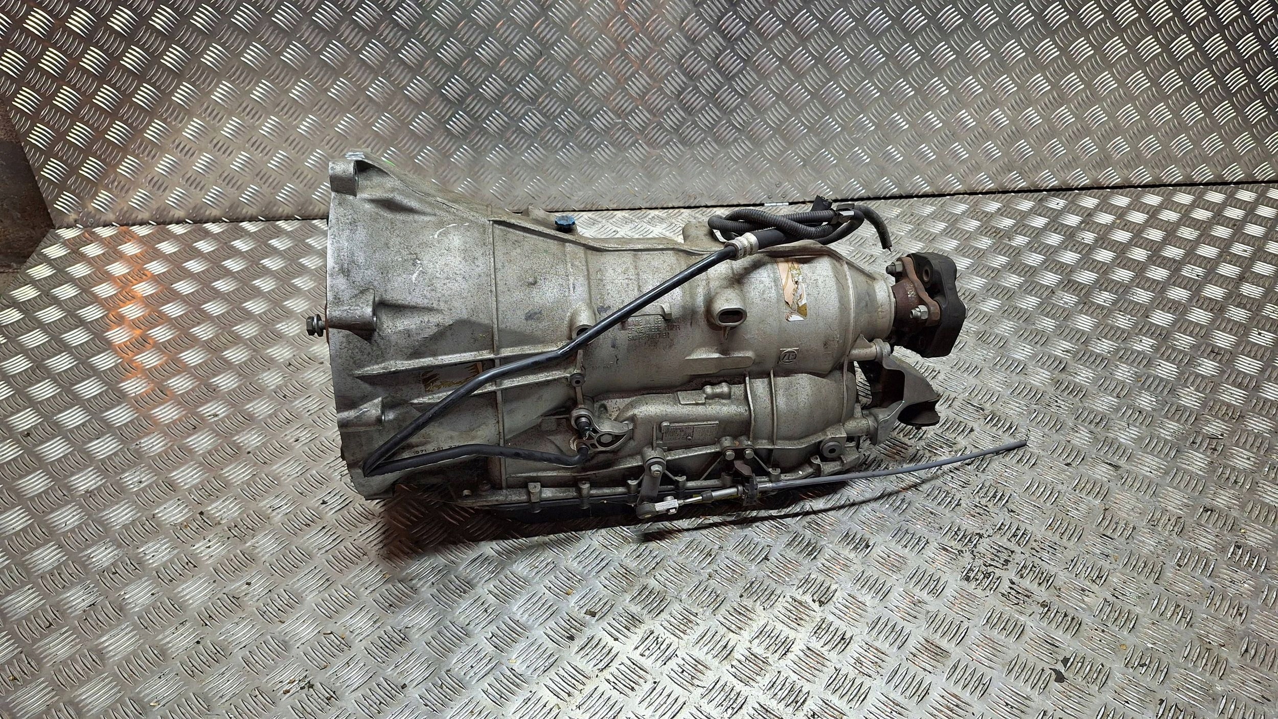 gearbox, AUTOMAT 7576182 6HP-21 BMW 3 E90 E 91 E92 E81 E87 2.0D