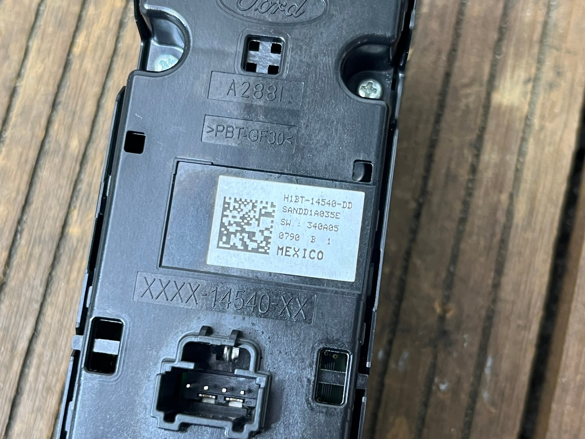 FORD FOCUS MK4 18-22 PANEL window control switch KIERWOCY H1BT-14540-DD OE