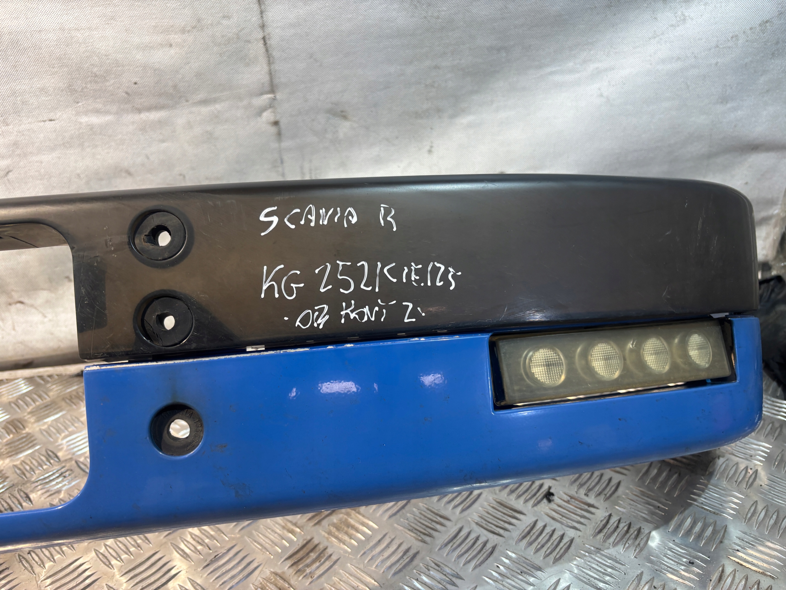 Couverture przeciwsloneczna Scania R Topline 1355657