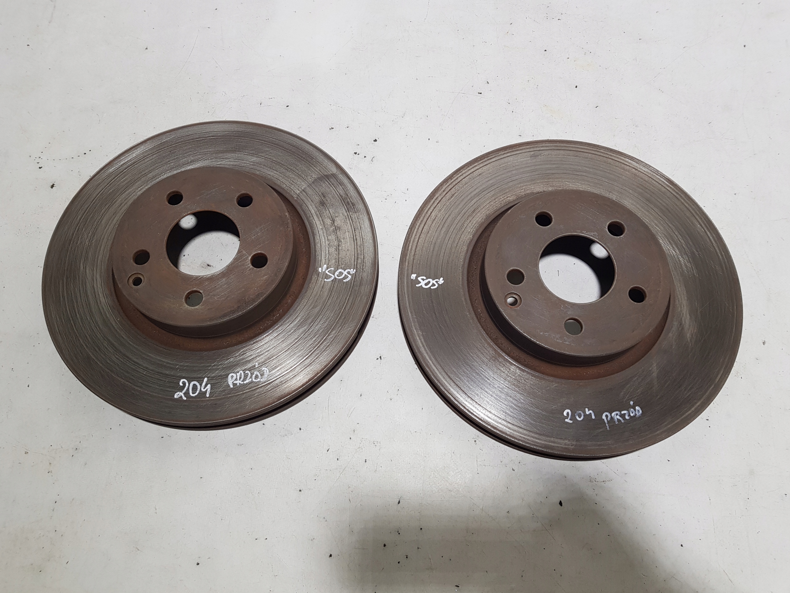 discs front front KOMPLET MERCEDES W207 W204