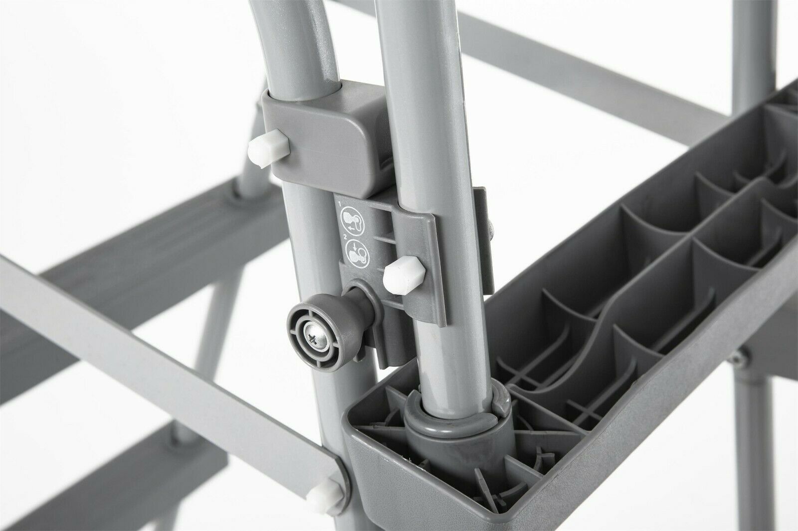 DRABINKA DRABINA BEZPIECZNA DO BASENÓW BASENU BASENOWA 107CM BESTWAY 58330 Waga produktu z opakowaniem jednostkowym 6.9 kg