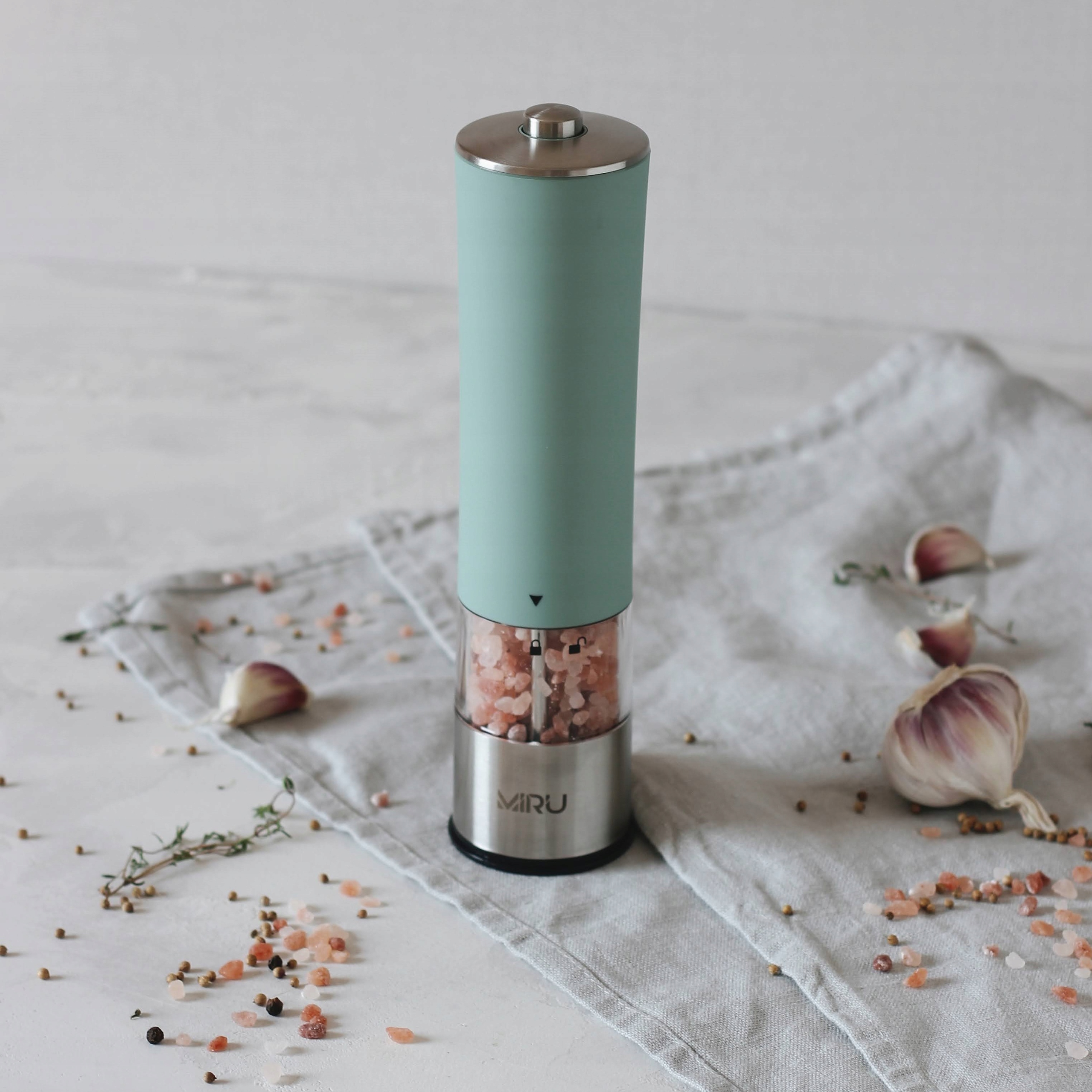 MŁYNEK ELEKTRYCZNY DO PIEPRZU, SOLI I PRZYPRAW ZIELONY, LED, CERAMICZNY Model KA037 VELOR OLIVE