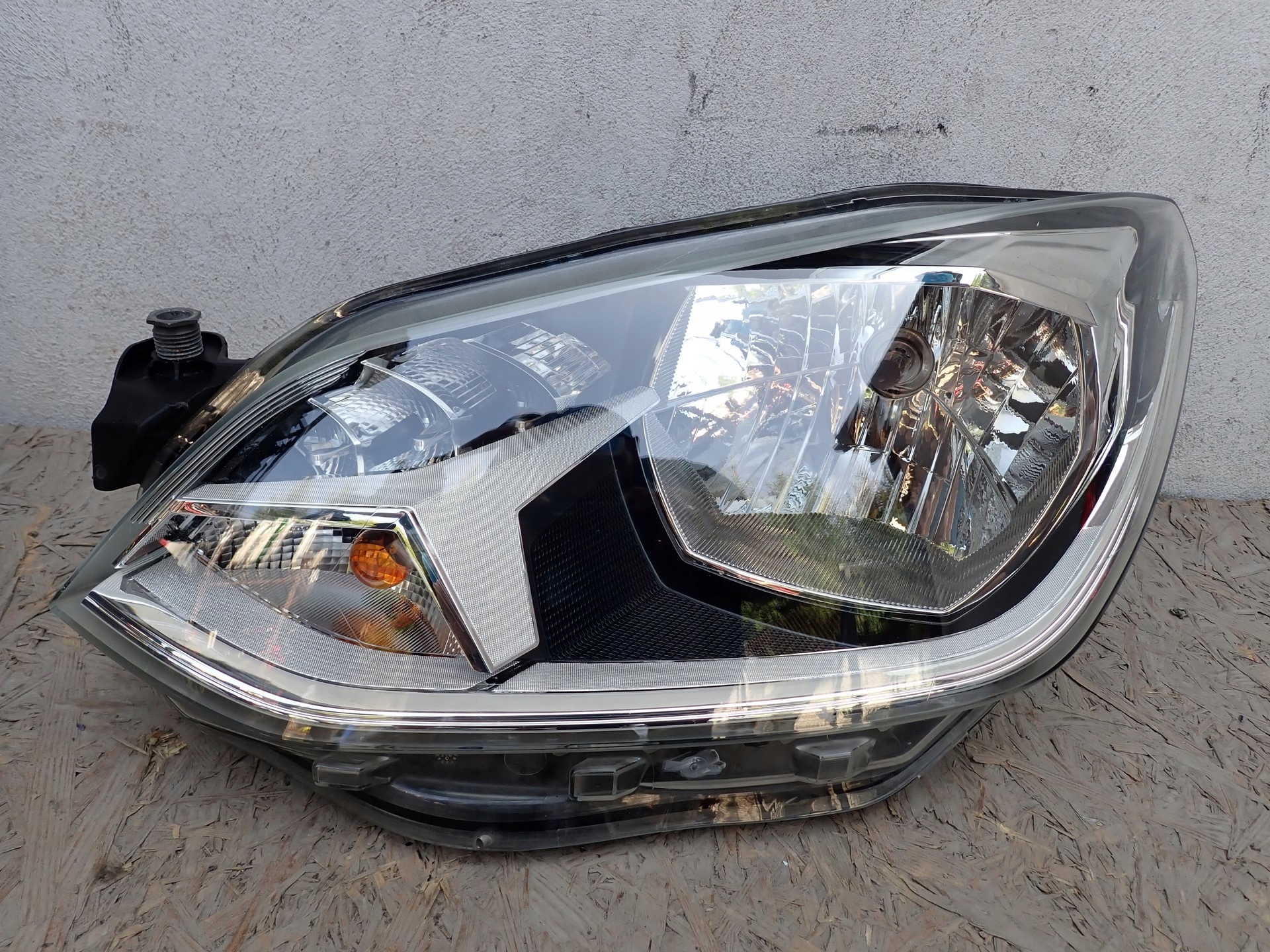 light left REFLEKTOR left LED VW VOLKSWAGEN UP 1S LIFT 2016