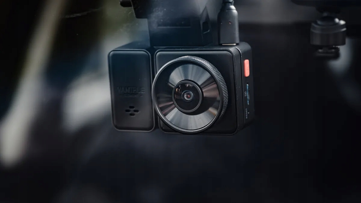 VANTRUE E2 Kamera Samochodowa 2.7K Przód Tył WiFi GPS 512GB 320° — miniatura 11