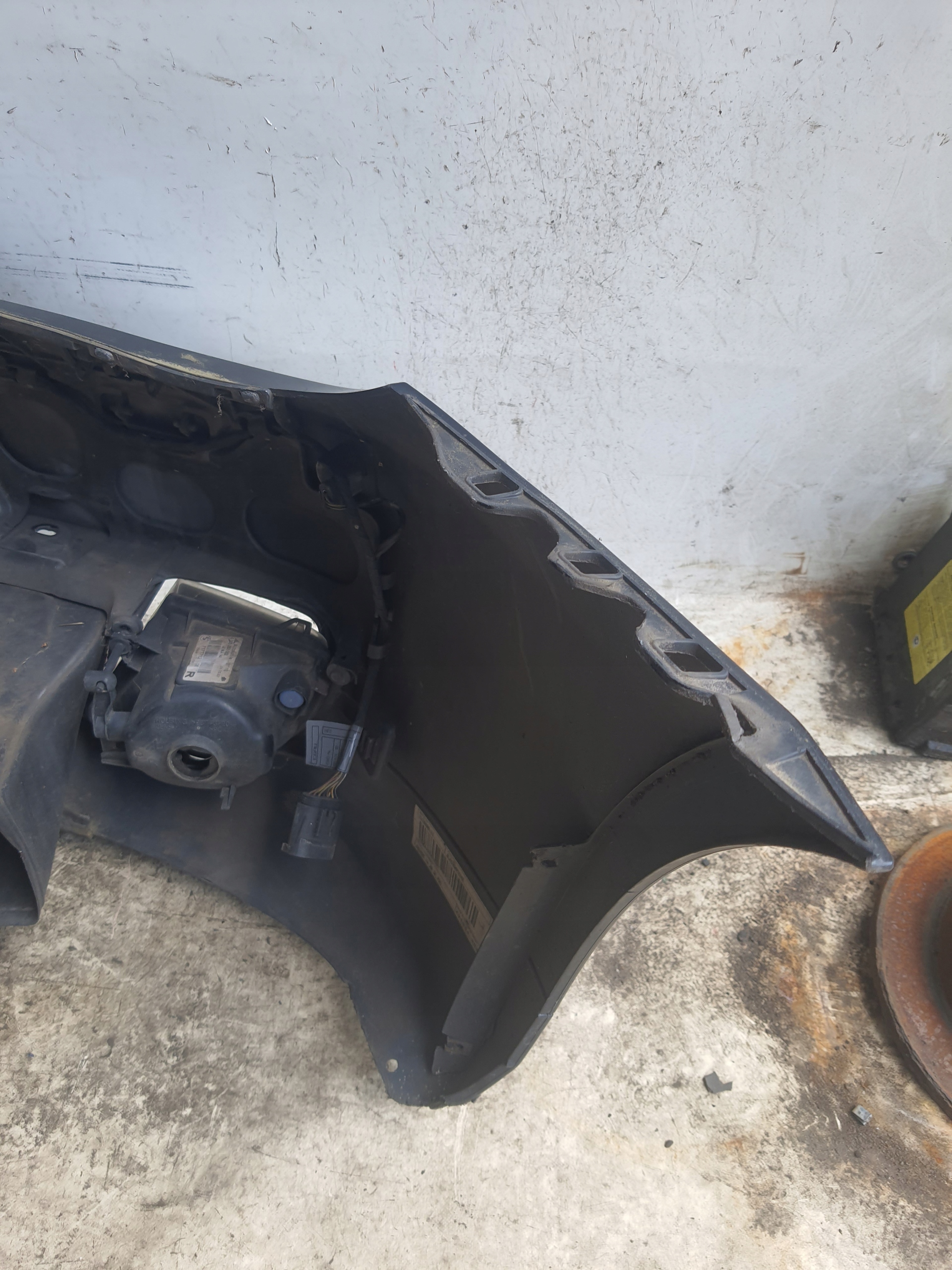 BMW 5 E60 E61 LCI 07-10 bumper + PDC
