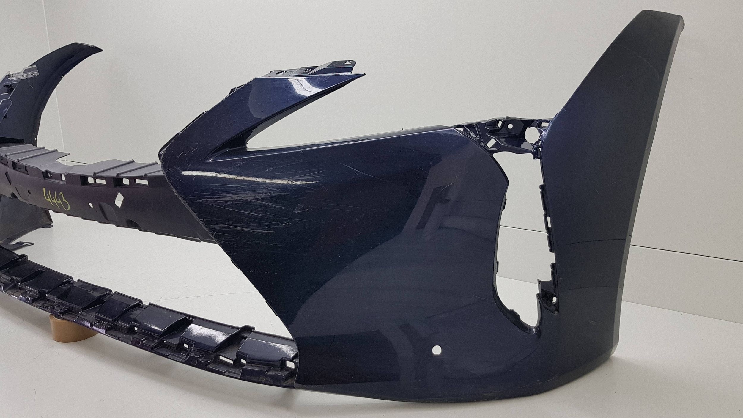LEXUS LC LC500 2016 - bumper front 52119-11010