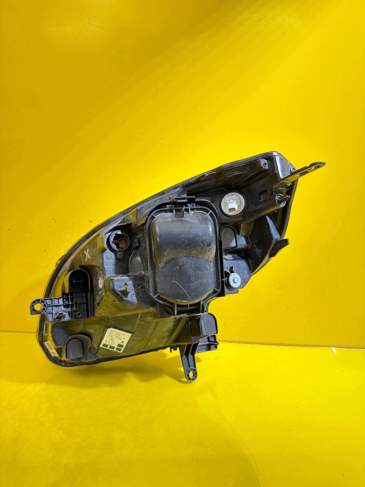 light right front Renault Kangoo II III Lift 2013-2020 260102647R
