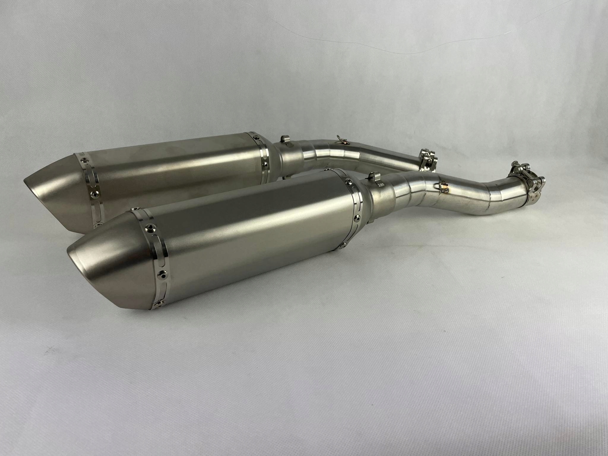 Výfuk Slip-on Yamaha R1 RN19 07-08r Kolektory Db