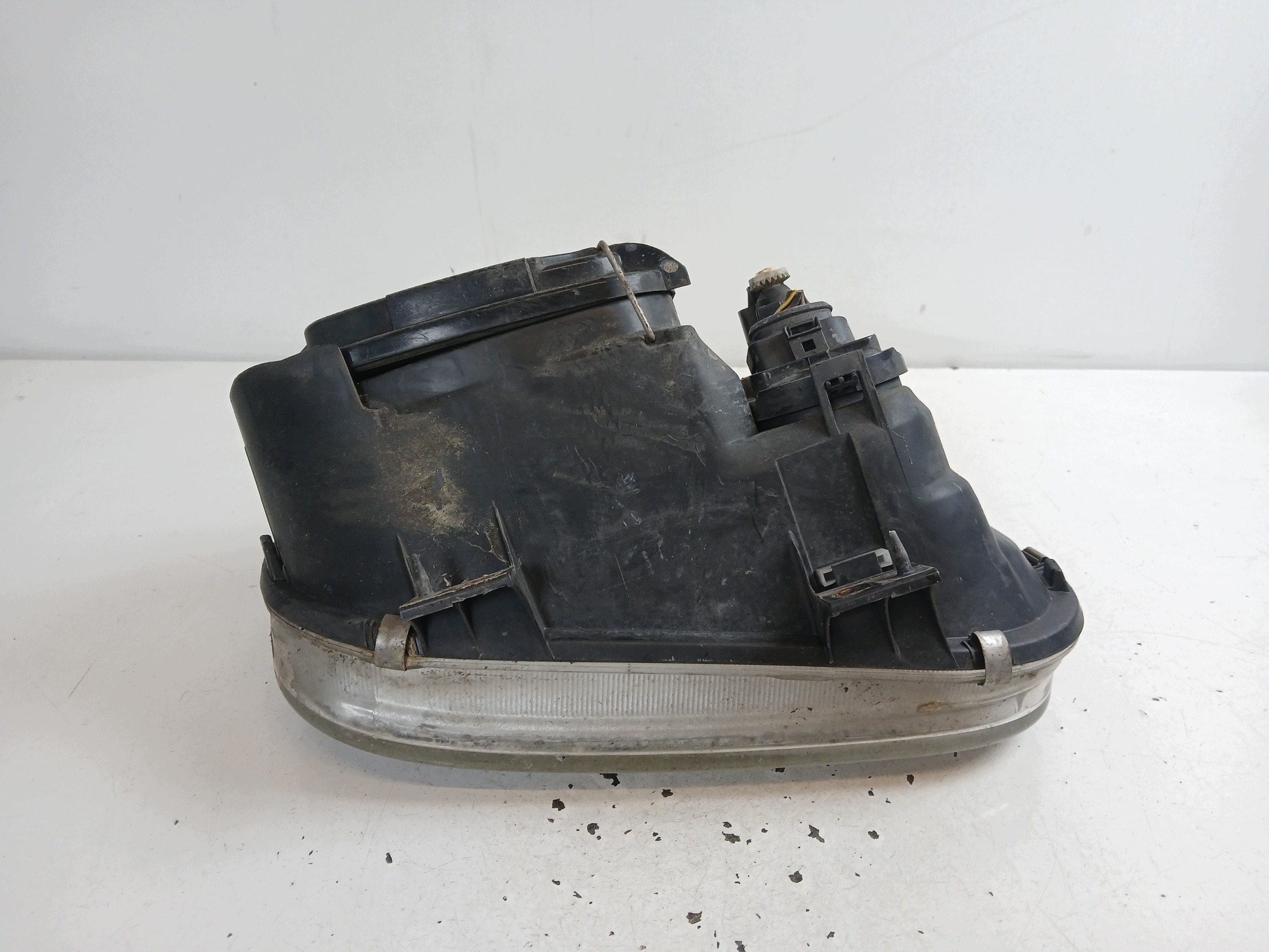 VW GOLF IV HB light left front