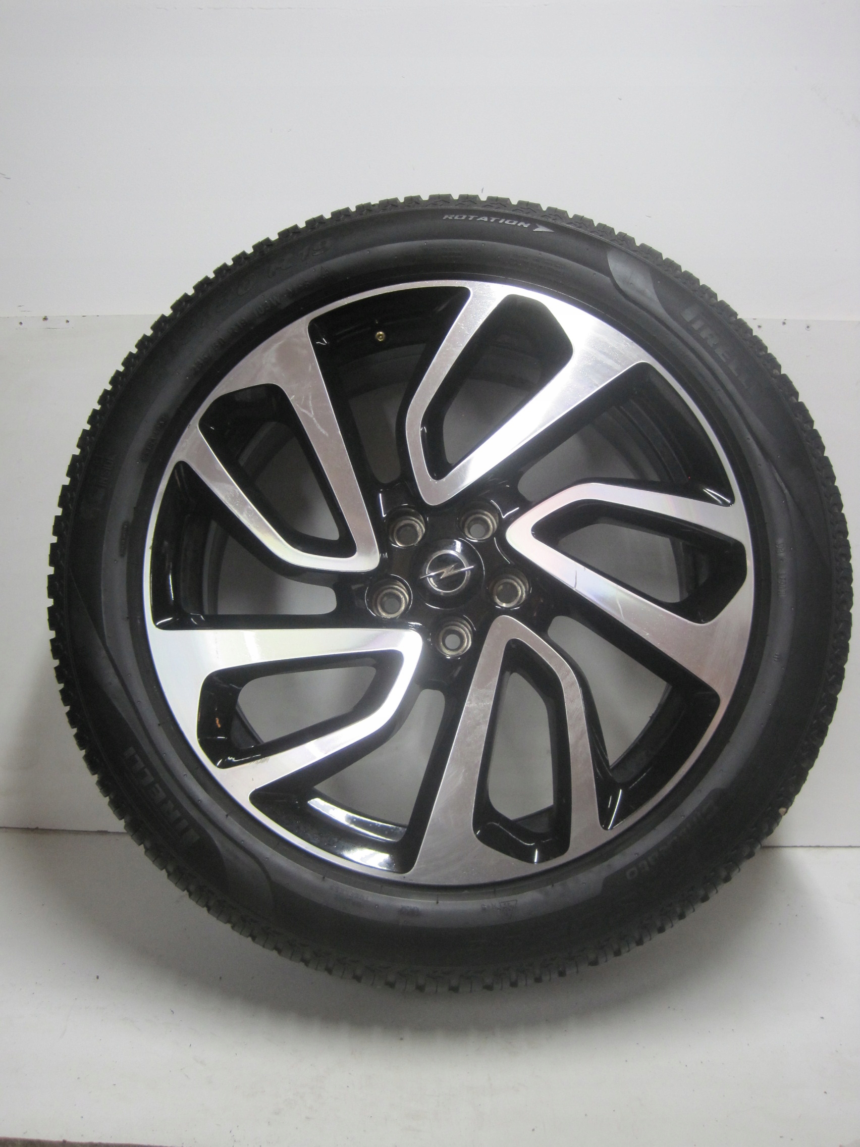 wheels discs tyres OPEL GRANDLAND R19 5MM