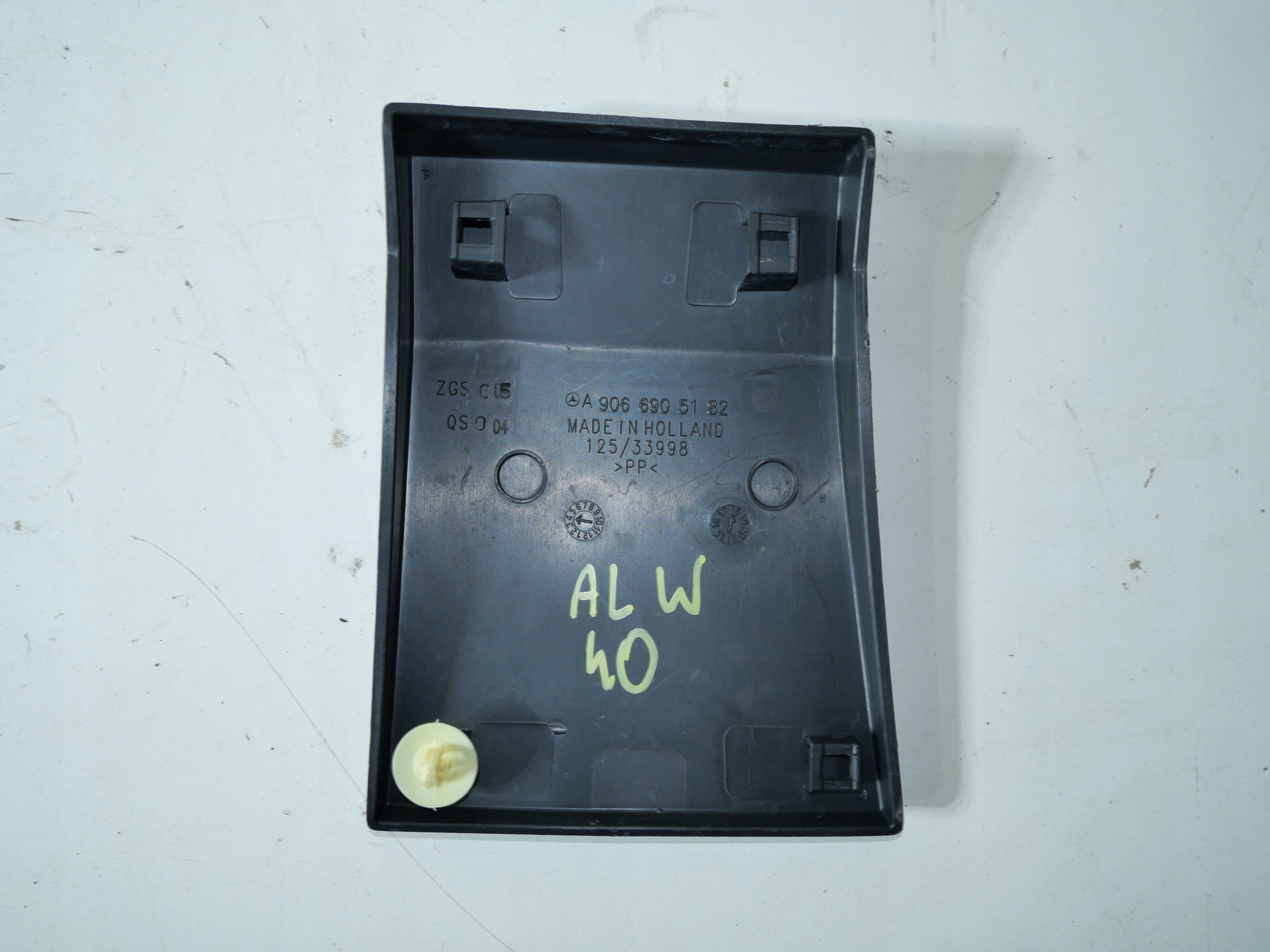 MERCEDES SPRINTER 906 moulding A9066905182