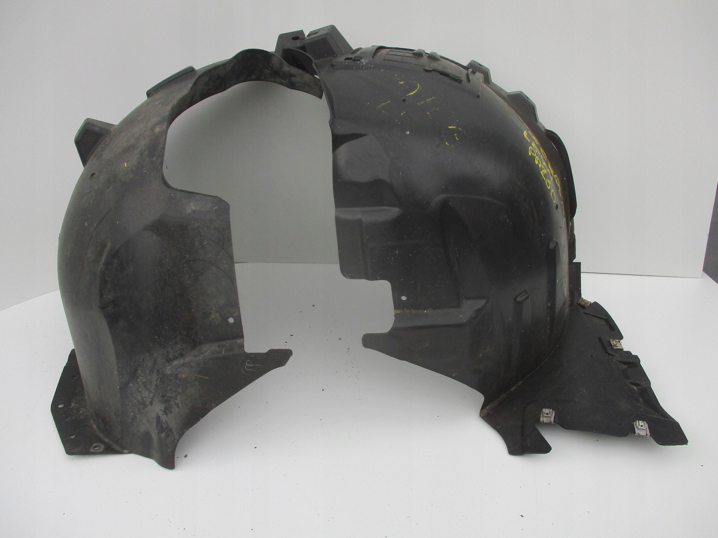 mudguard front right MERCEDES GLE A1668800505