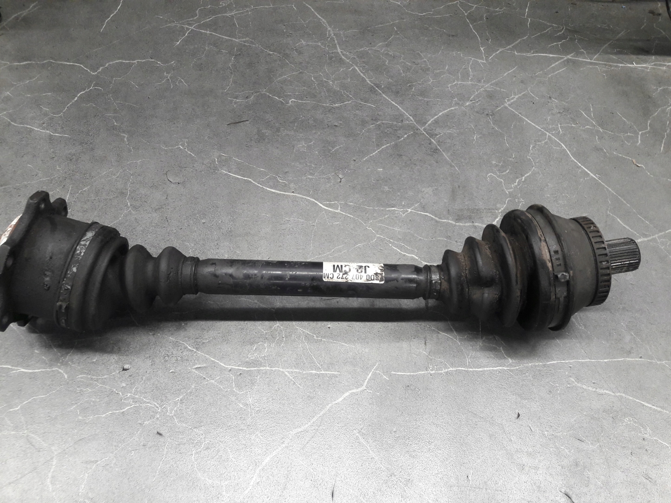 8d0407272cm poloska prawa a4 passat b5 2.5 tdi