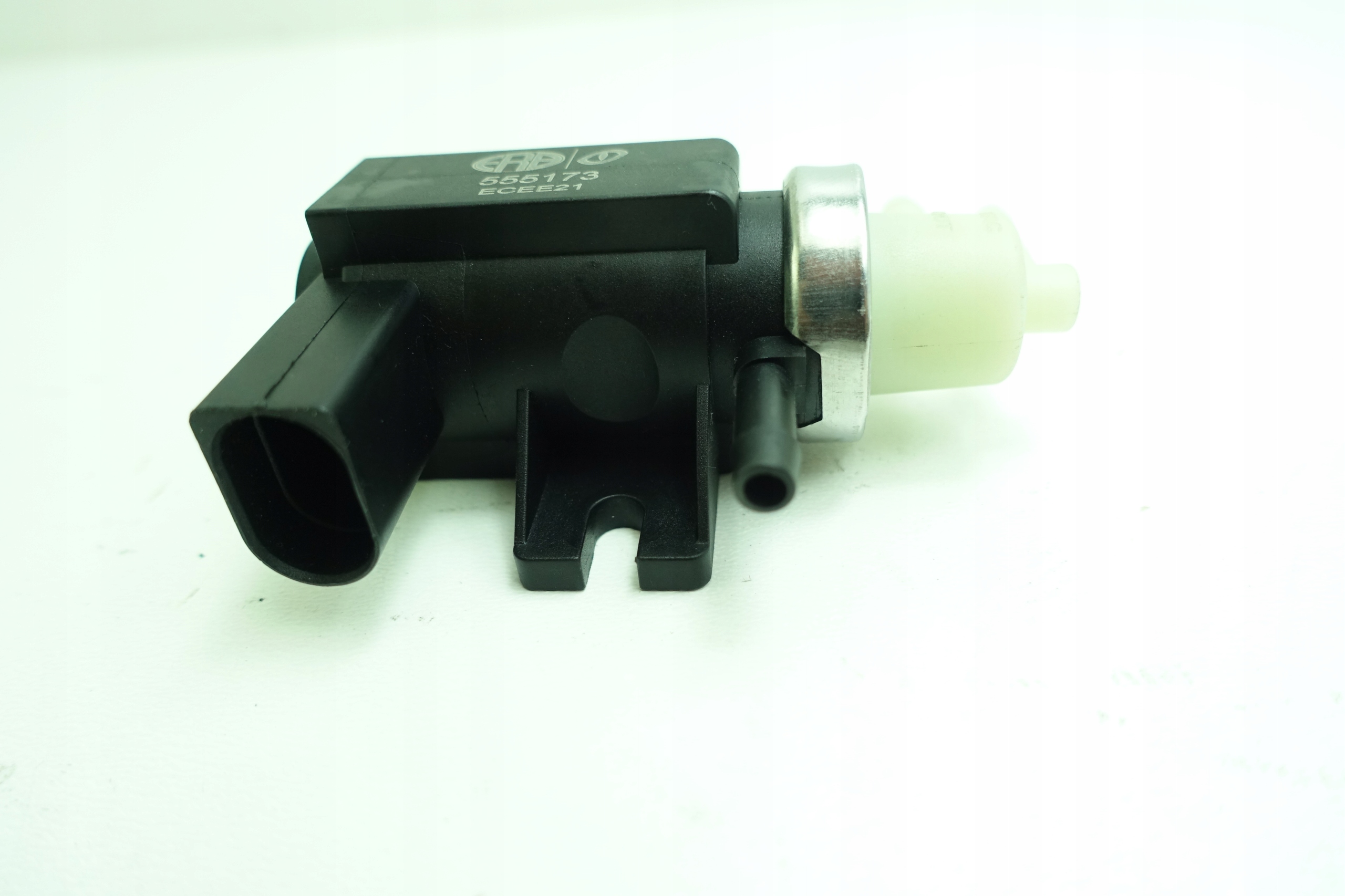 ZAWÓR TURBINY VW SHARAN PASSAT B5 GOLF IV CRAFTER T6 1K0906627E 1J0906627A Producent części ERA