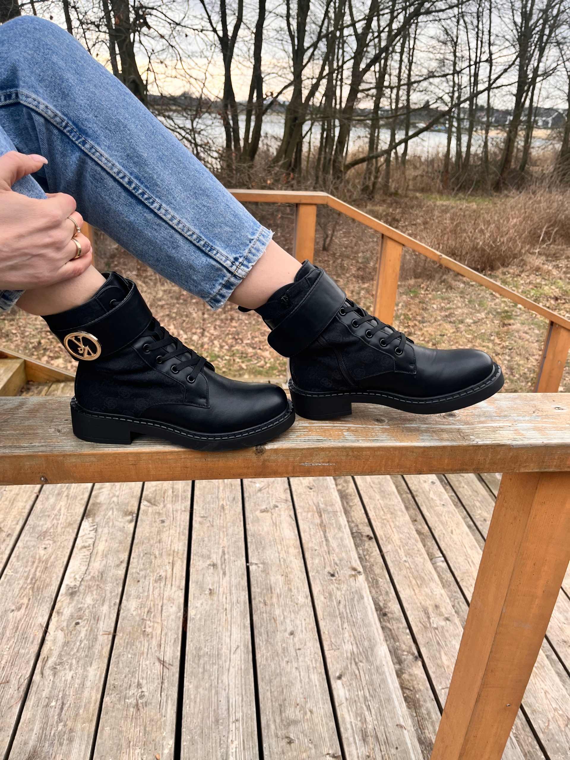 BOTKI DAMSKIE CZARNE WORKERY EKOSKÓRA 36 Model Black