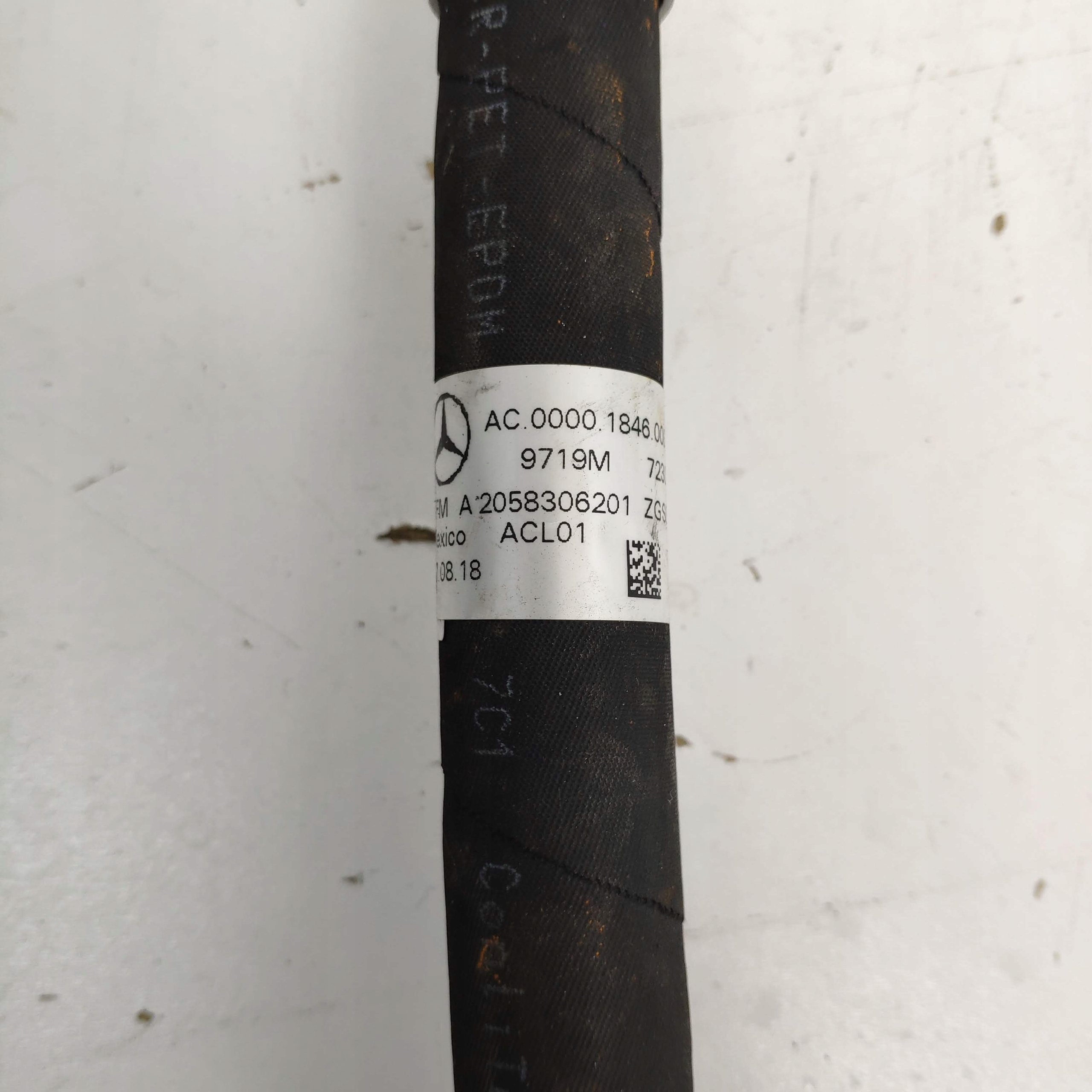 MERCEDES PRZEWOD WAZ KLIMATYZACJI A2058306201