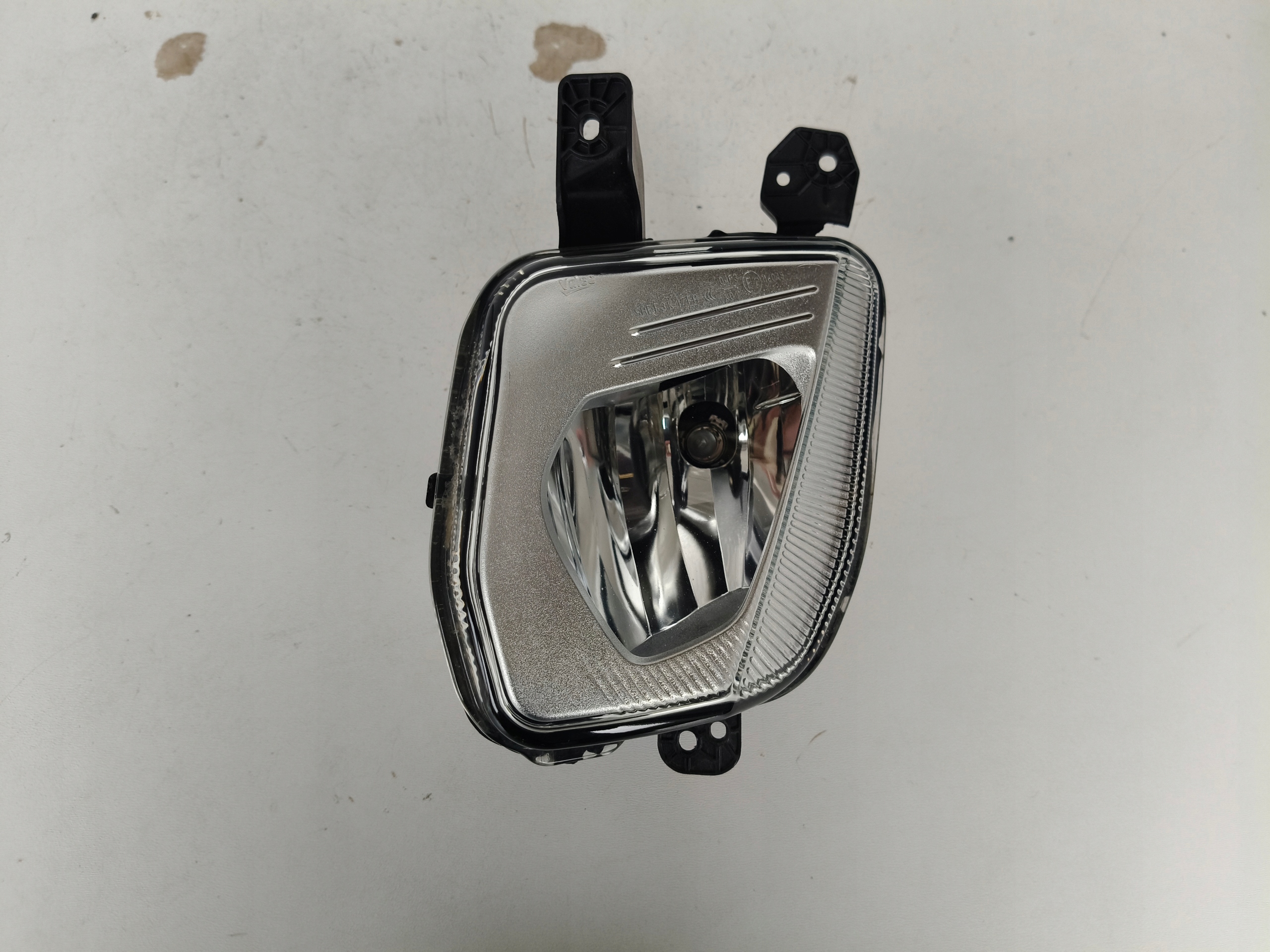 Nebelscheinwerfer links FORD FIESTA MK8 17