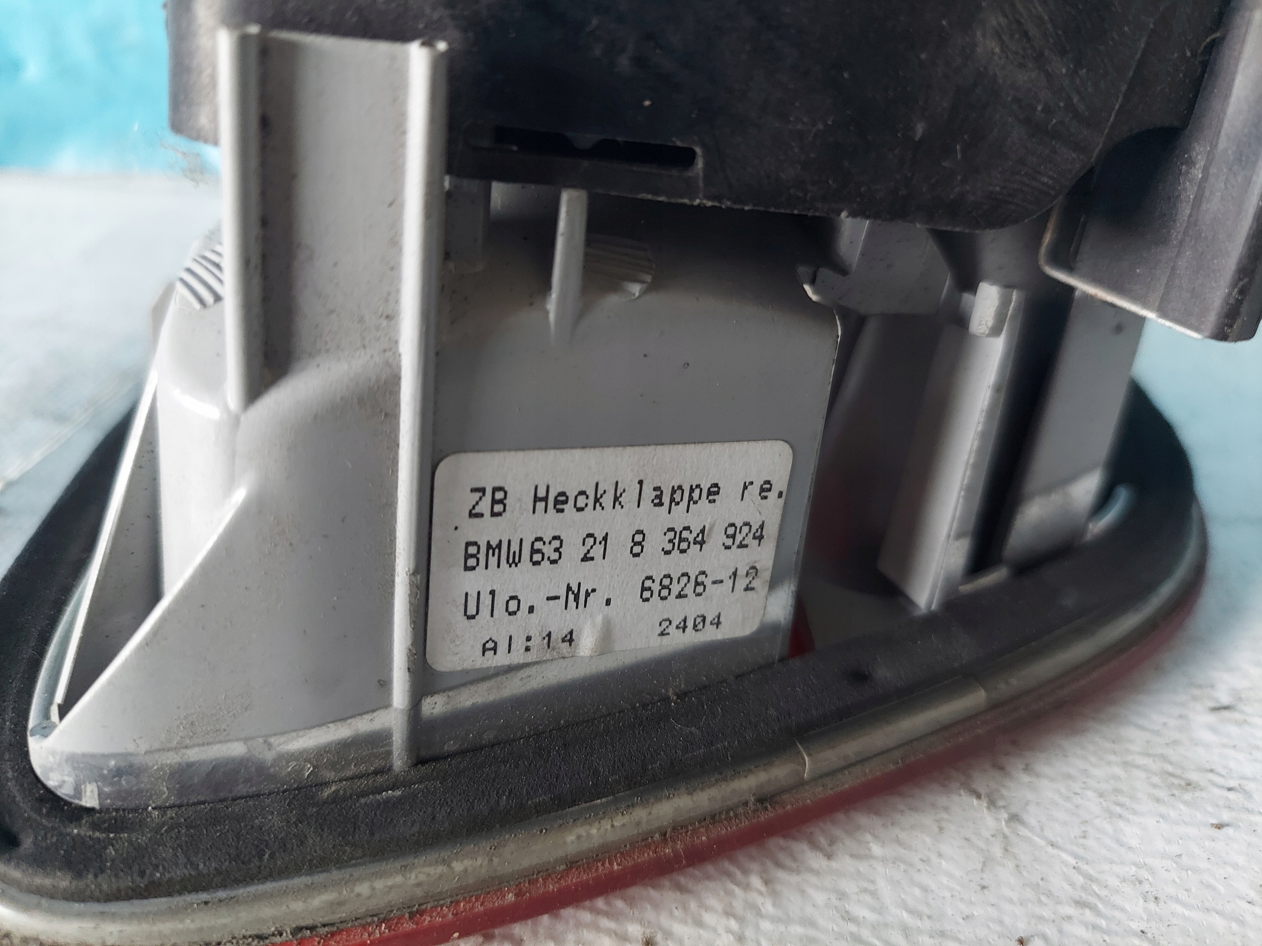 light BMW E46 sedan 63218364924 right rear part trunk door