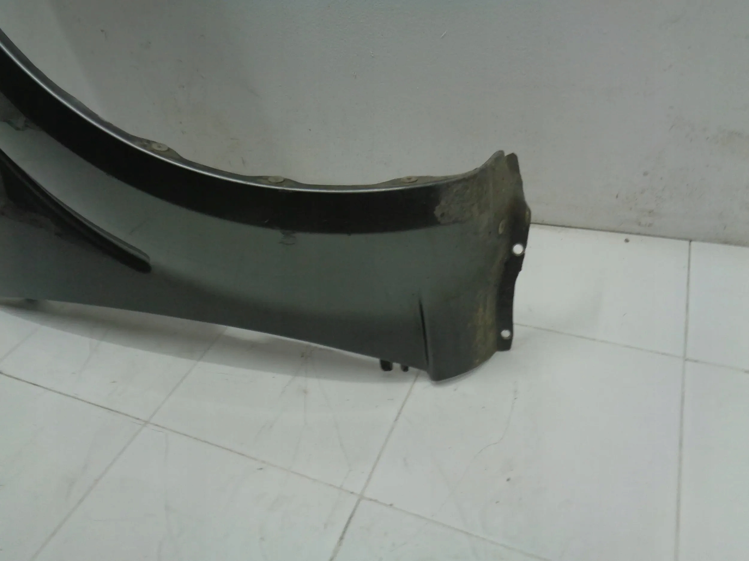 NISSAN PATHFINDER R51 NAVARA D40 fender right front LAKIER K27