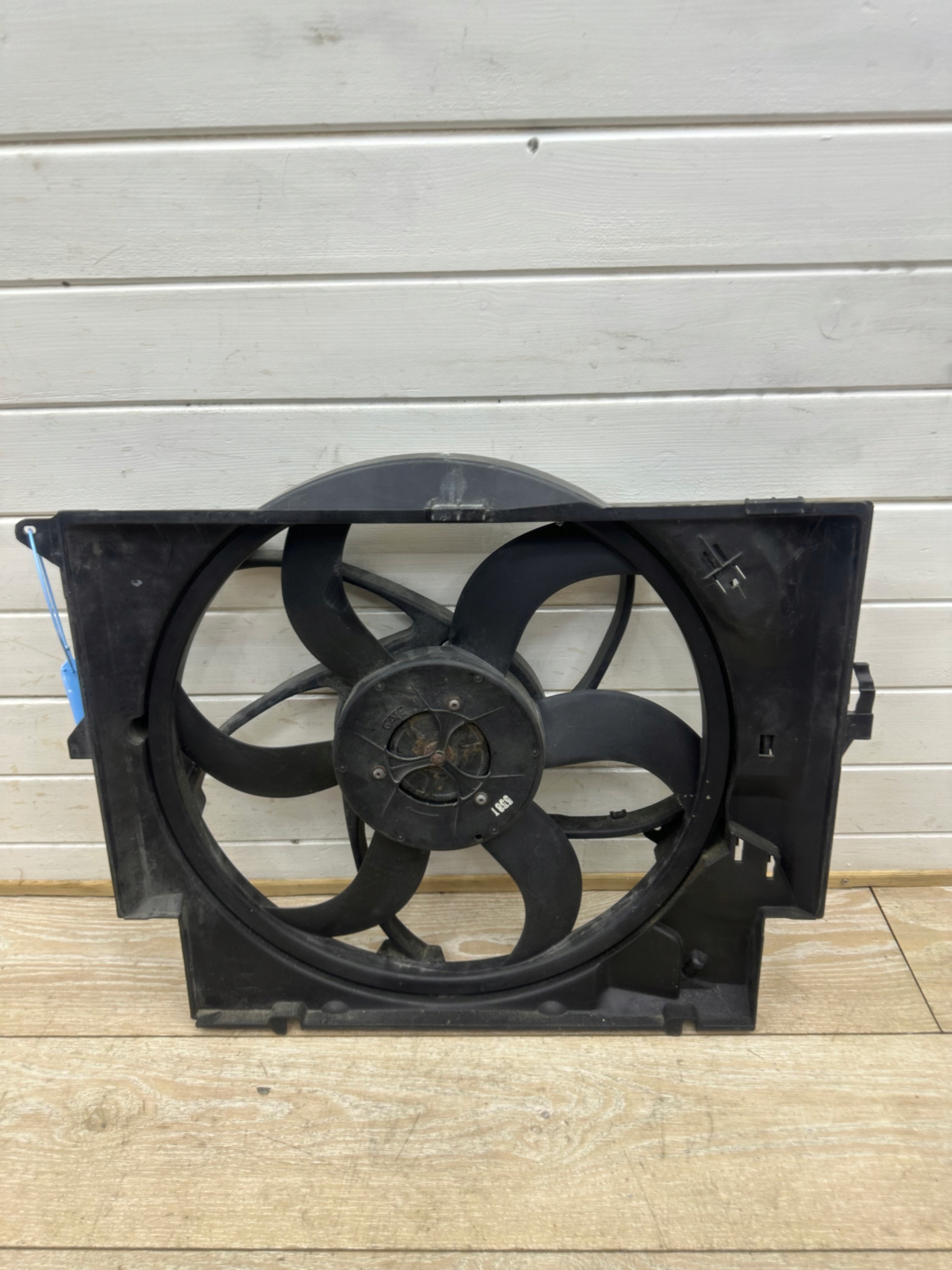 ventilátor chladiče 6937515 7788906 BMW E90 E91 E92 E84 E87 2.0D M47 N47