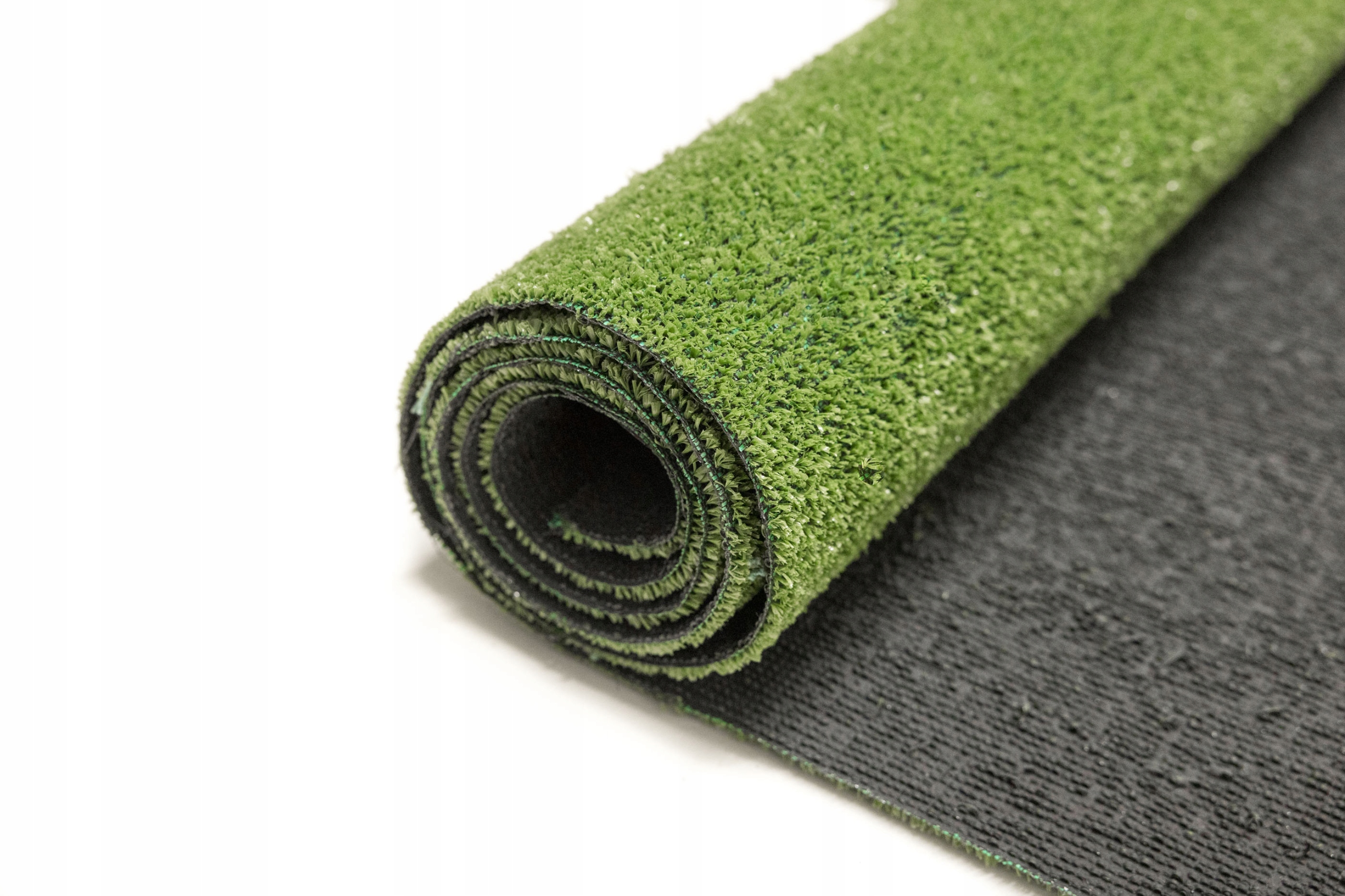 SZTUCZNA TRAWA NA BALKON ZIELONA Z ROLKI NA TARAS POD BASEN