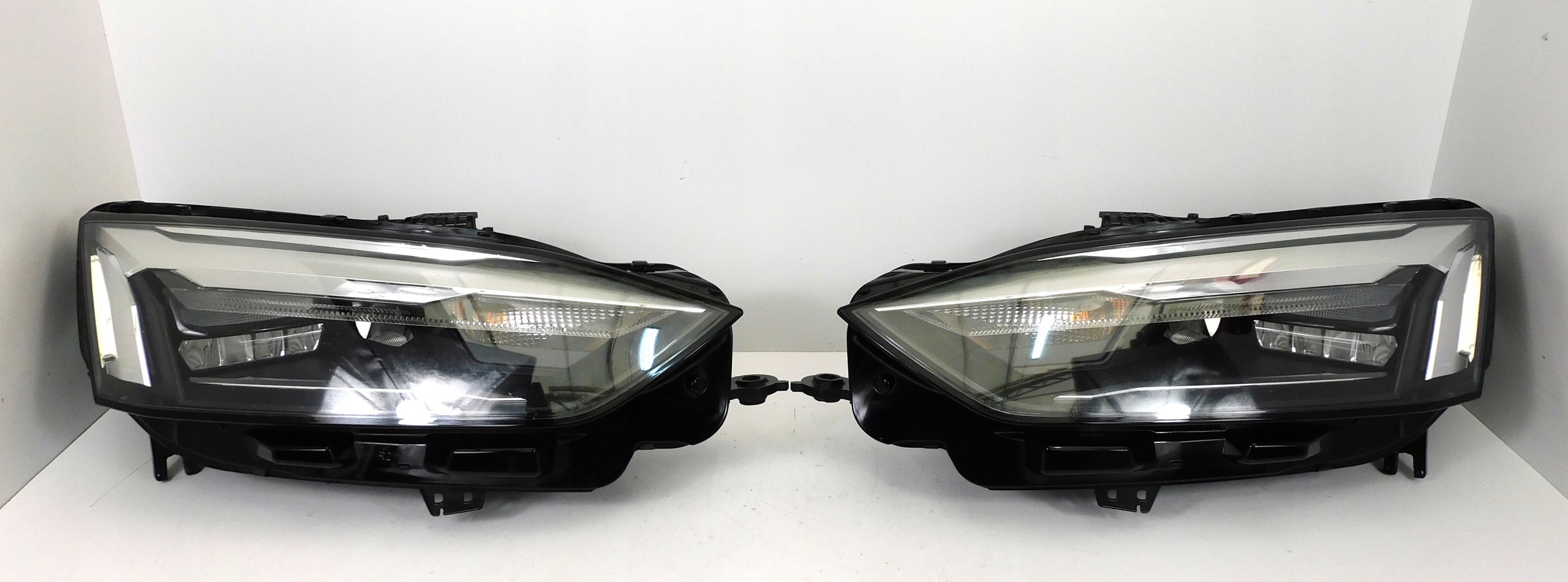 Frontscheinwerfer Audi A5 8W6941012 Facelift LED Links Scheinwerfer Headlight - Thumbnail 1