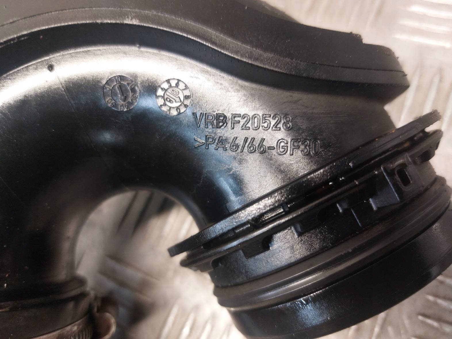 rohr intercooler OPEL INSIGNIA A 2.0 CDTI VRBF20609 VRBF20528