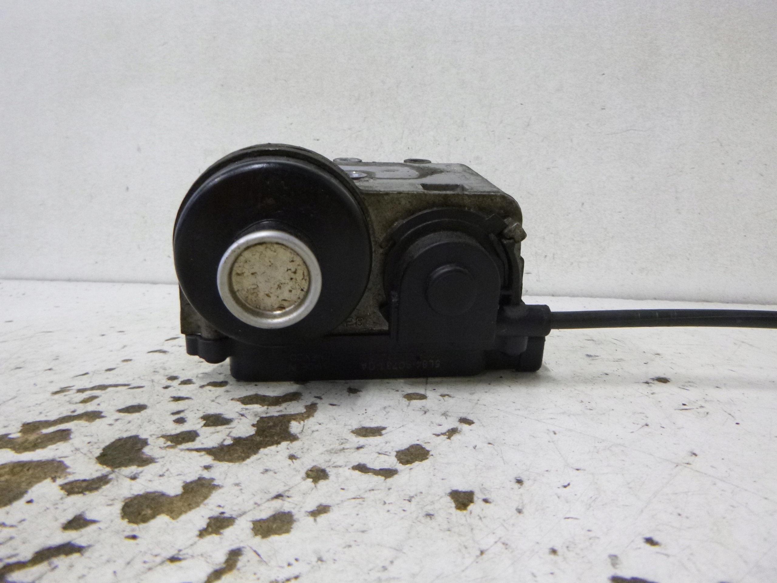 control unit module TEMPOMATU Mazda Tribute 2000-2007 MAVERICK II 5L8U-9C735-AD
